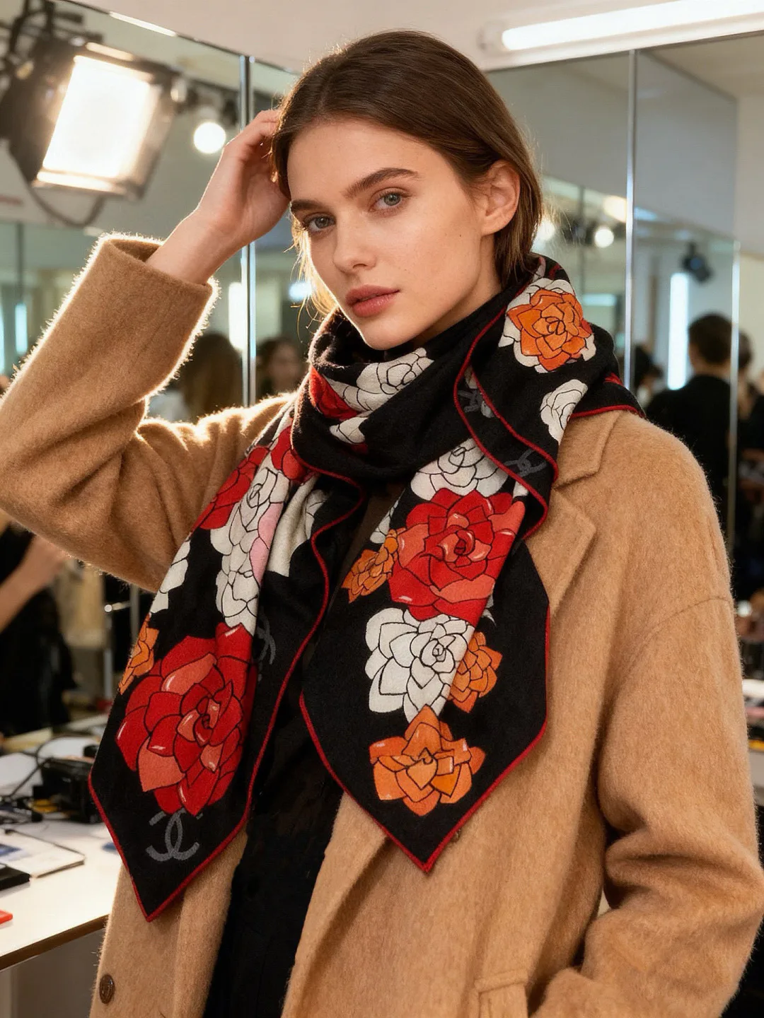 Платки Chanel 10114529