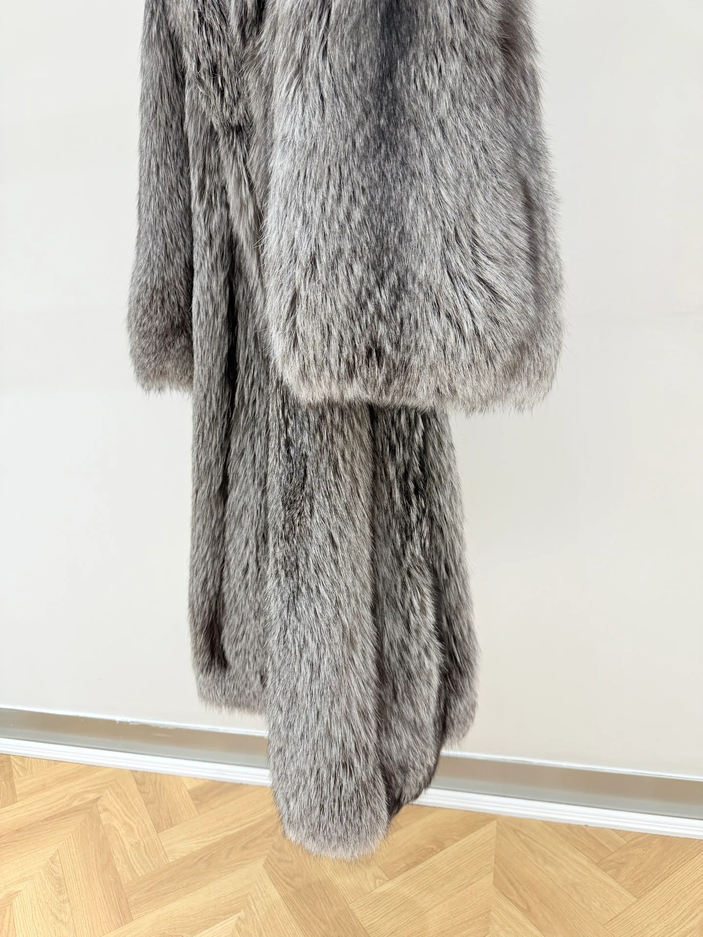 Шубы Женские Fendi 18343551