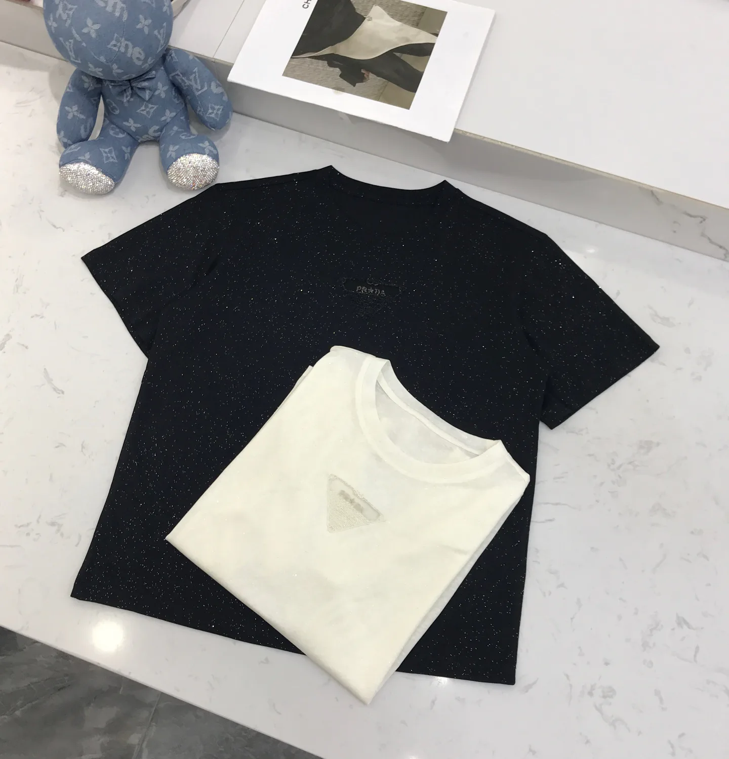 Футболки Женские Prada 10653391