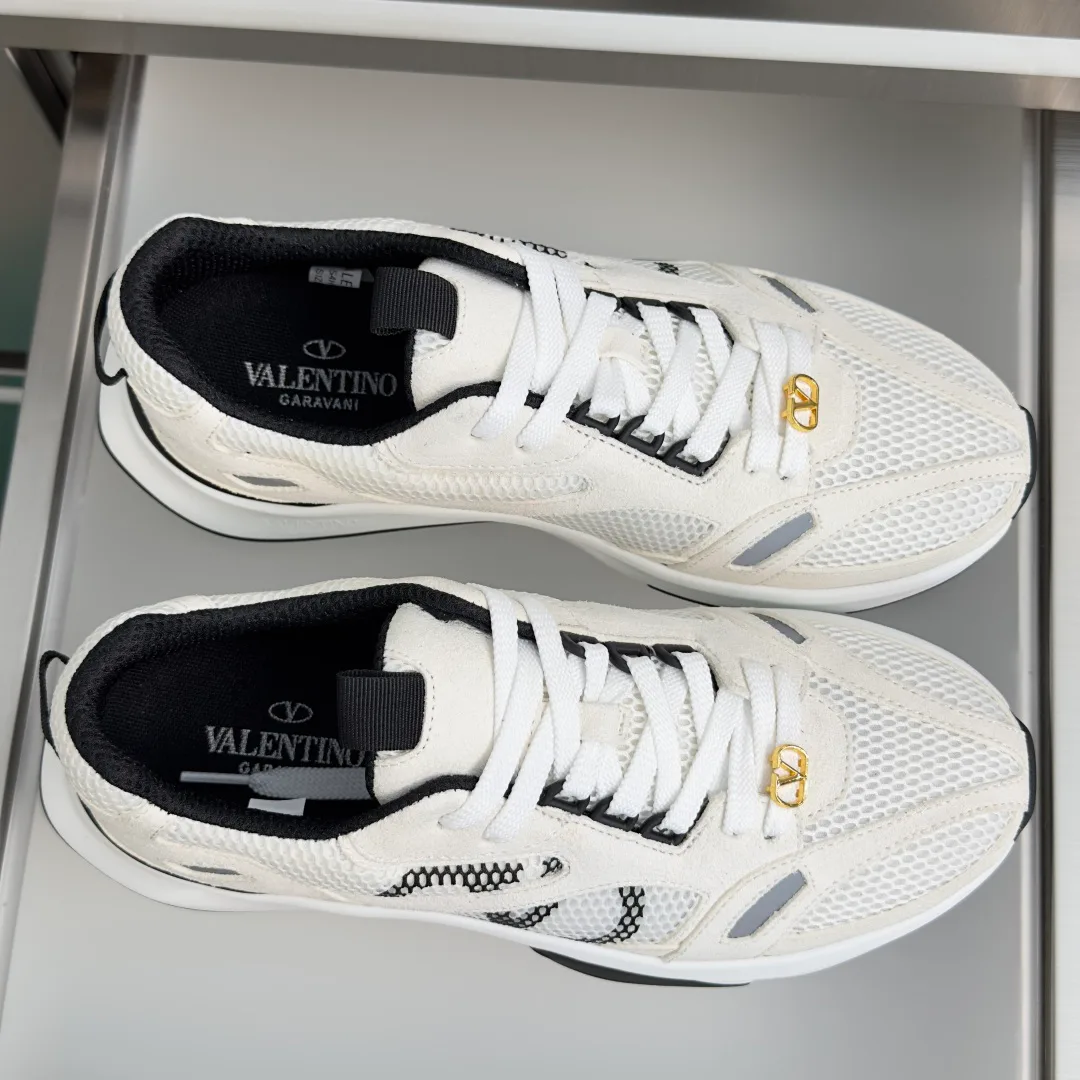 Кроссовки Мужские Valentino 17603078