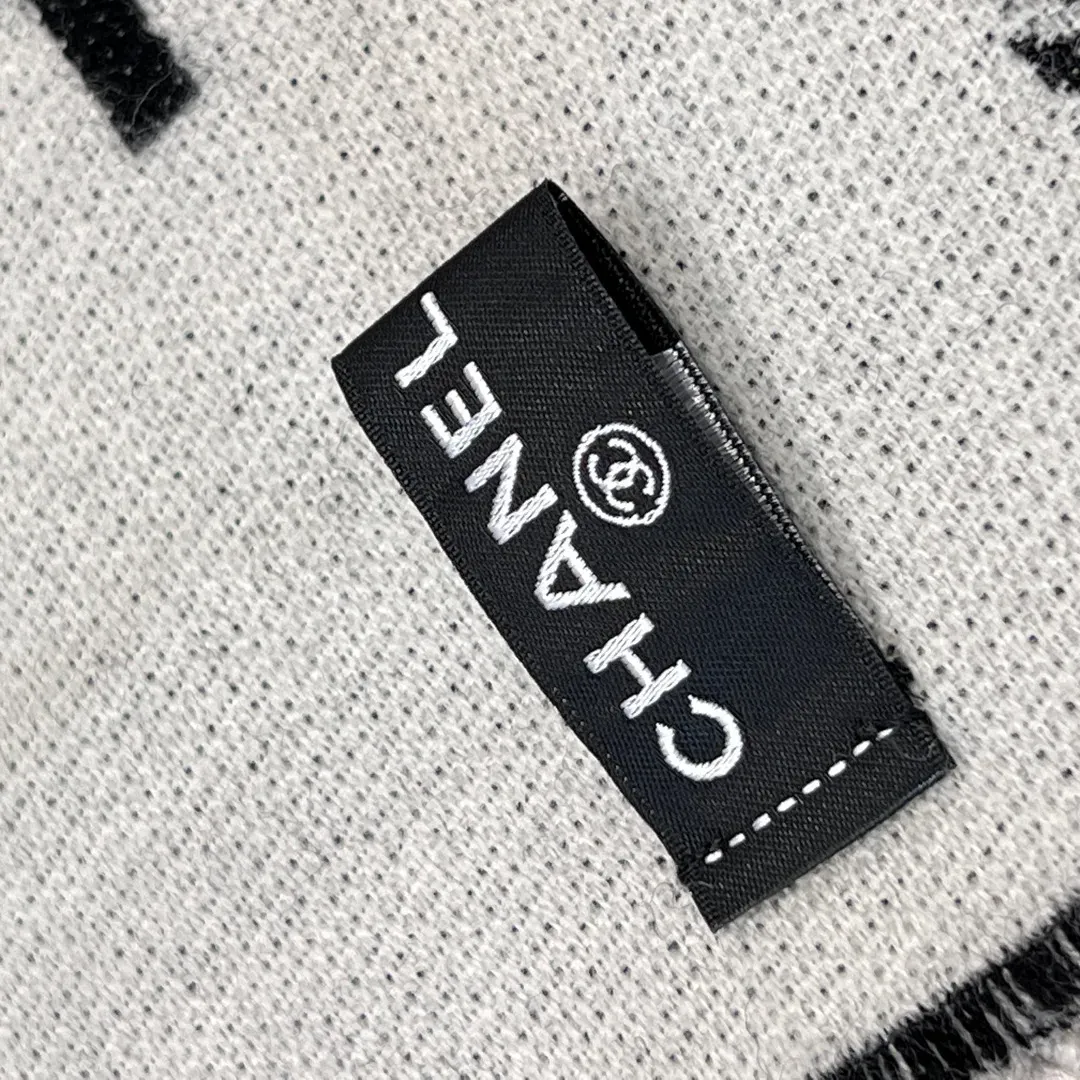Шарфы Chanel 848618