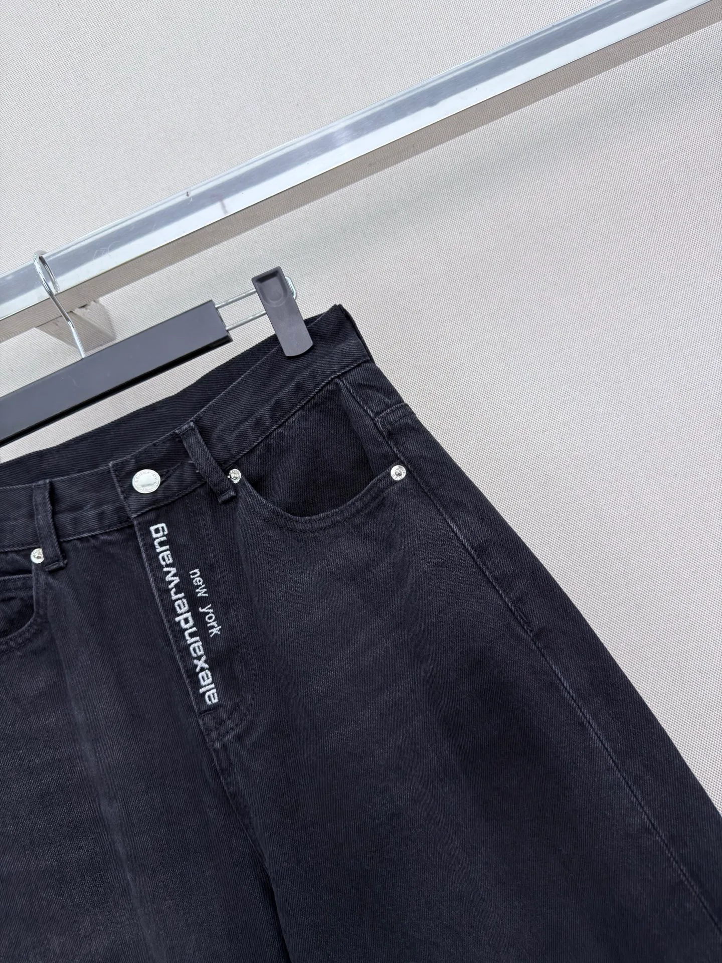 Джинсы Женские Alexander Wang 19589797
