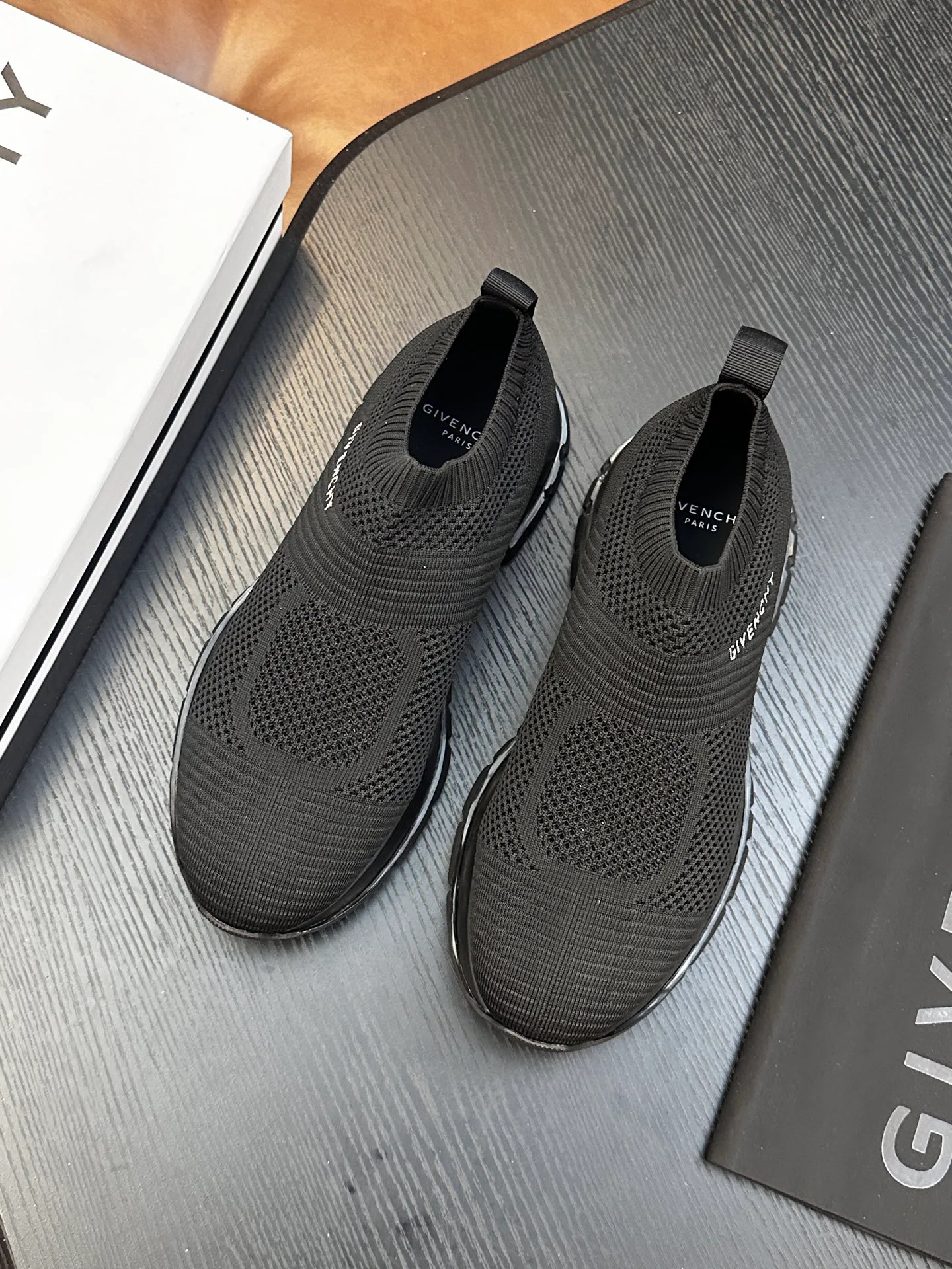 Кеды Женские Givenchy 11710519