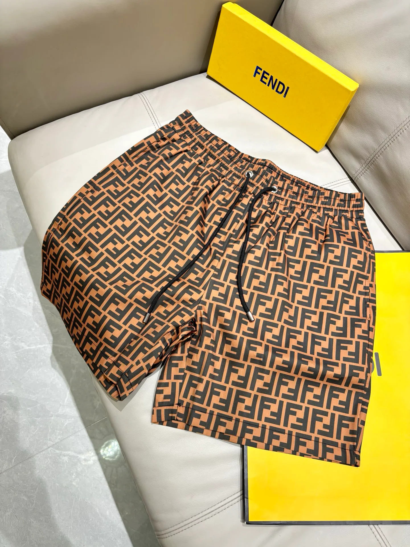 Шорты Женские Fendi 13465628