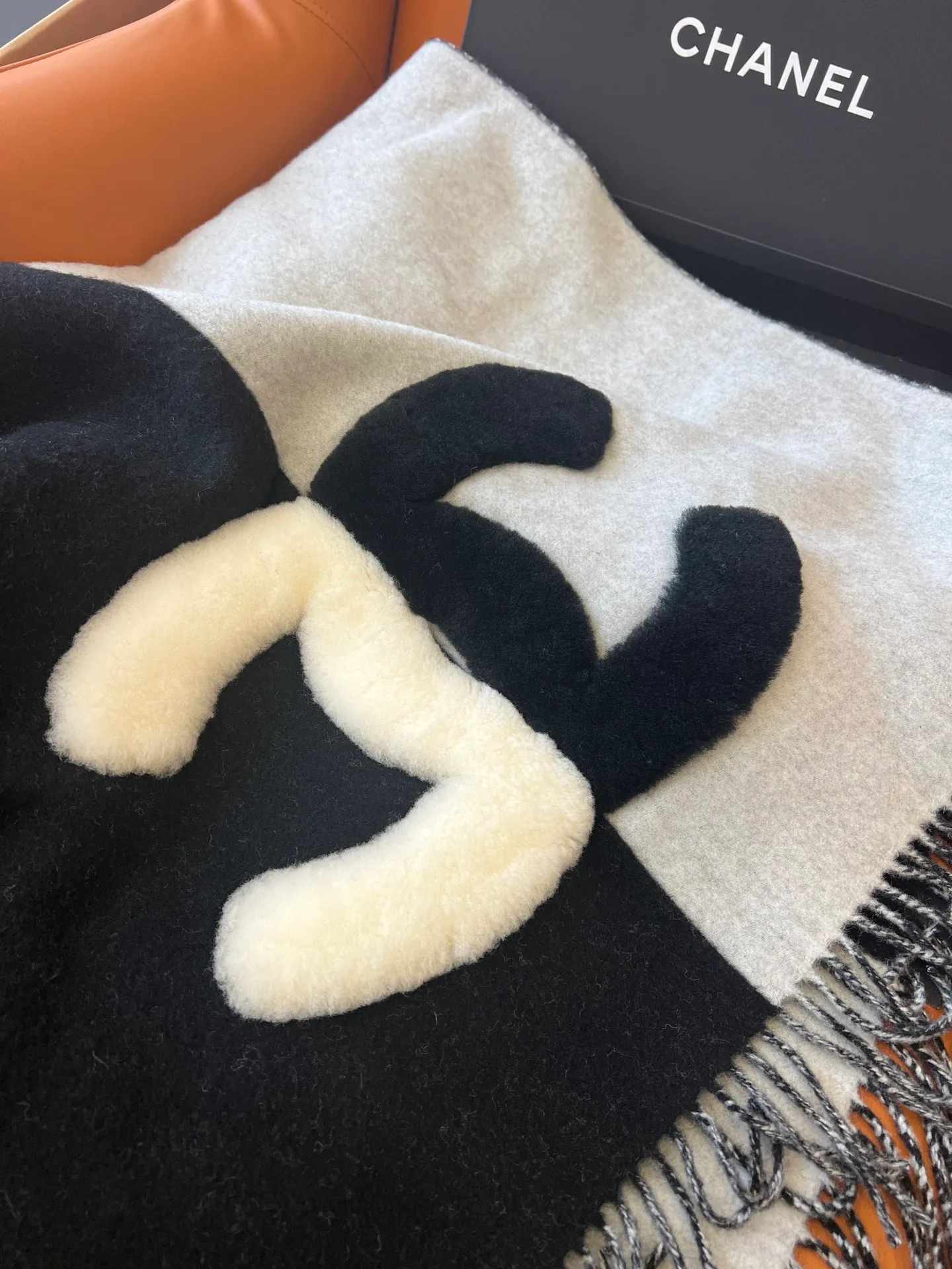 Шарфы Chanel 1431426