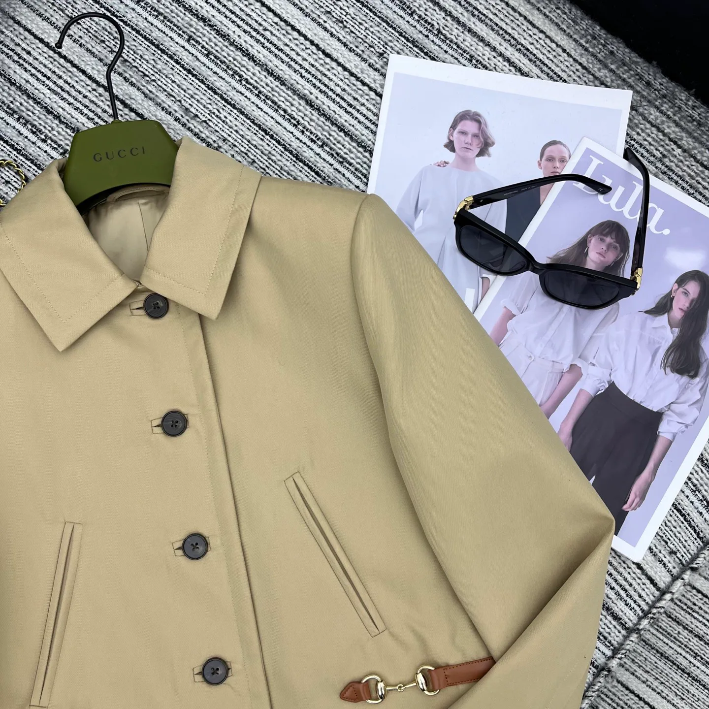 Куртки И Пуховики Женские Gucci 21641