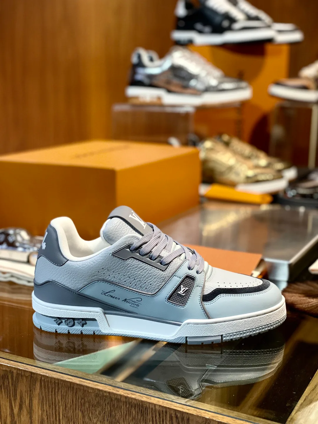 Кроссовки Мужские Louis Vuitton 848733