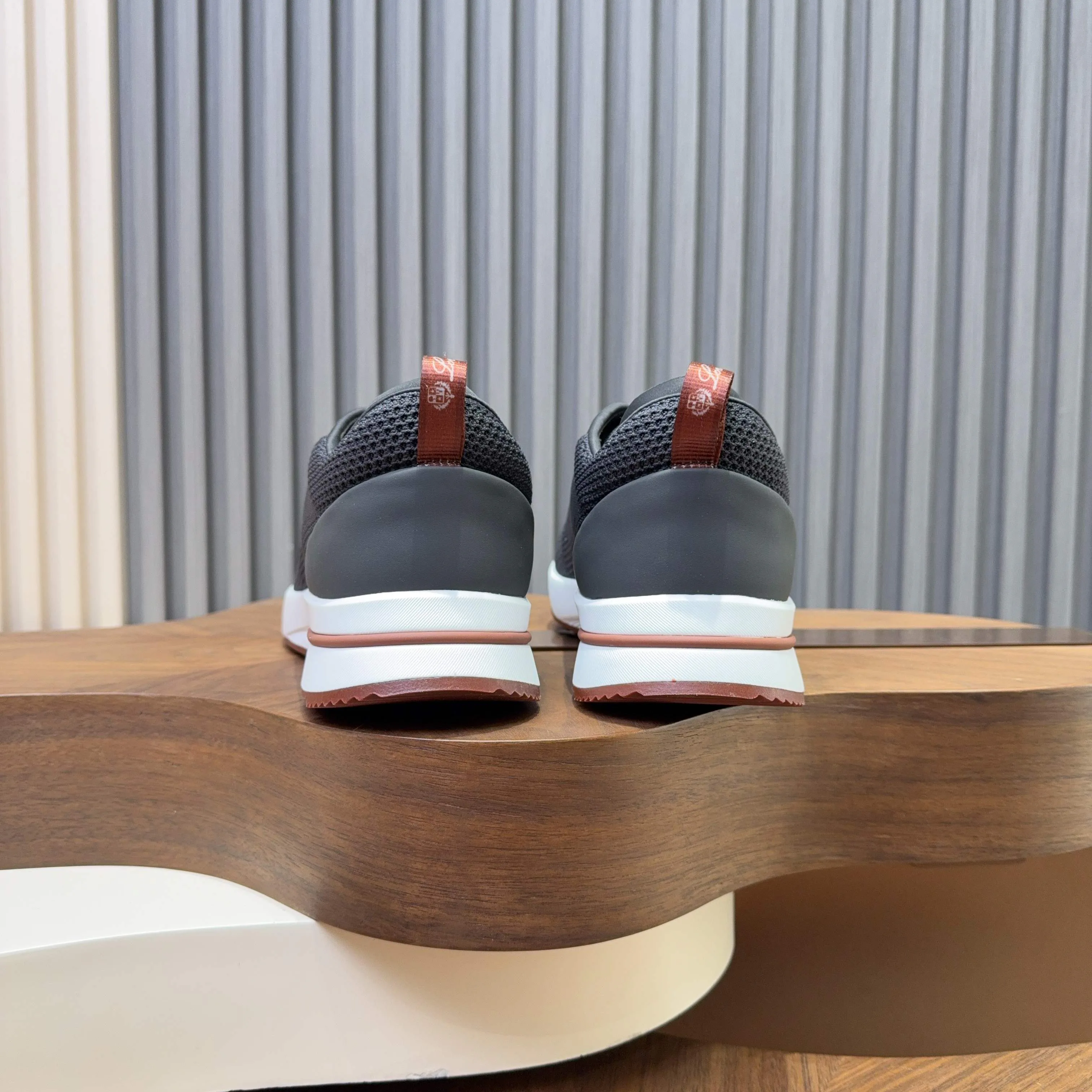 Кроссовки Мужские Loro Piana 18250719