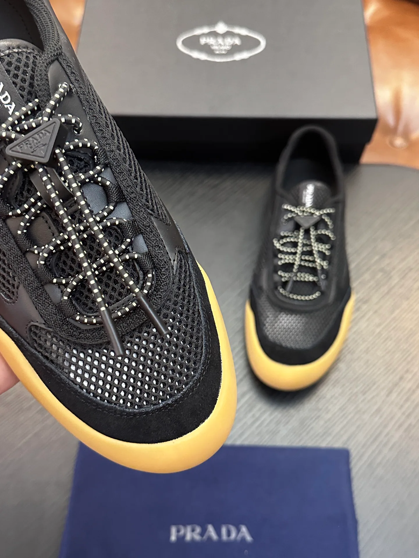 Кроссовки Мужские Prada 11858378