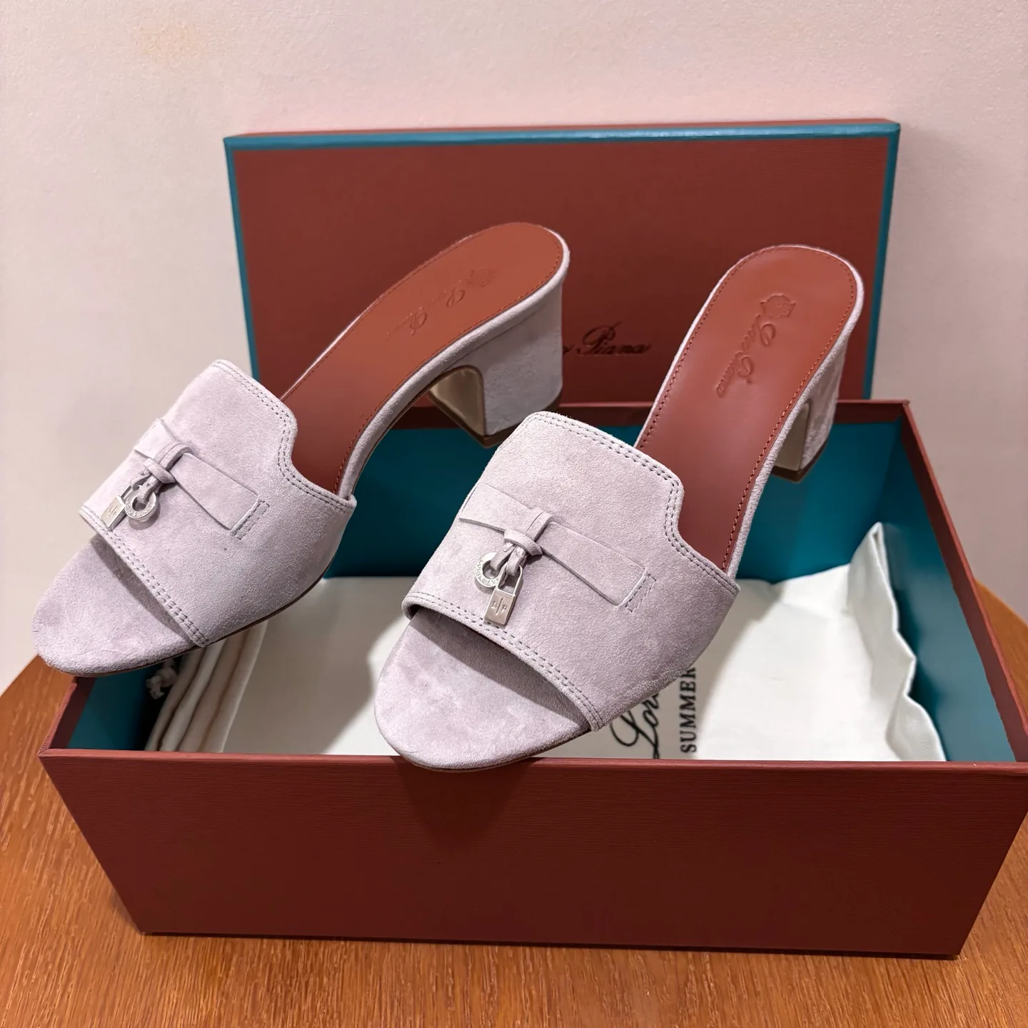 Босоножки Женские Loro Piana 3499315