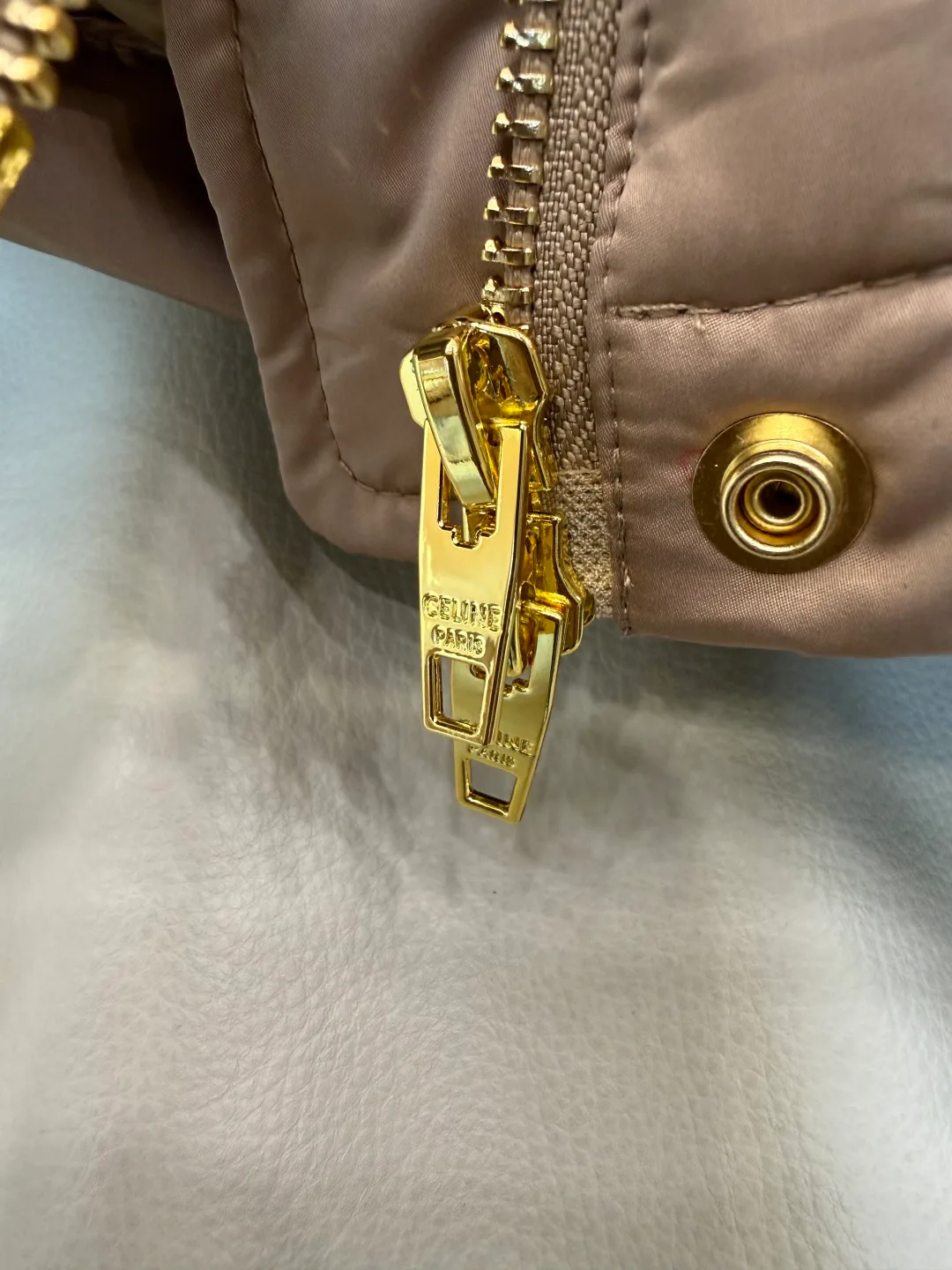 Куртки И Пуховики Женские Celine 18983608