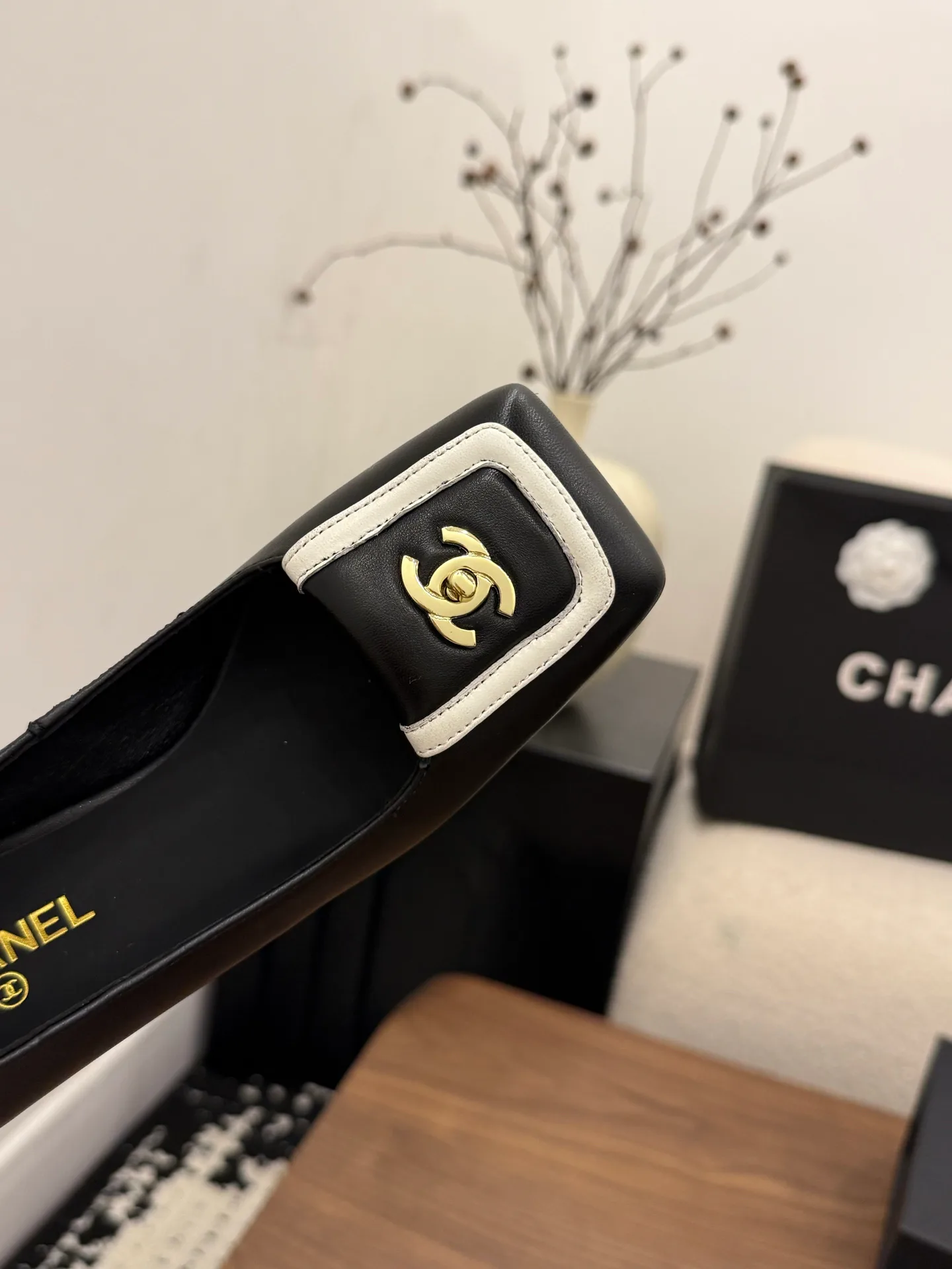 Туфли Женские Chanel 13444966