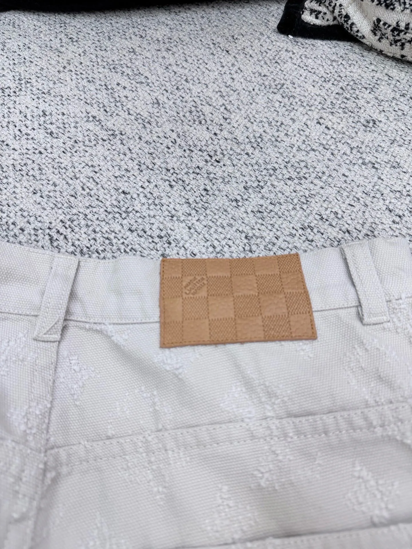 Джинсы Мужские Louis Vuitton 18243977