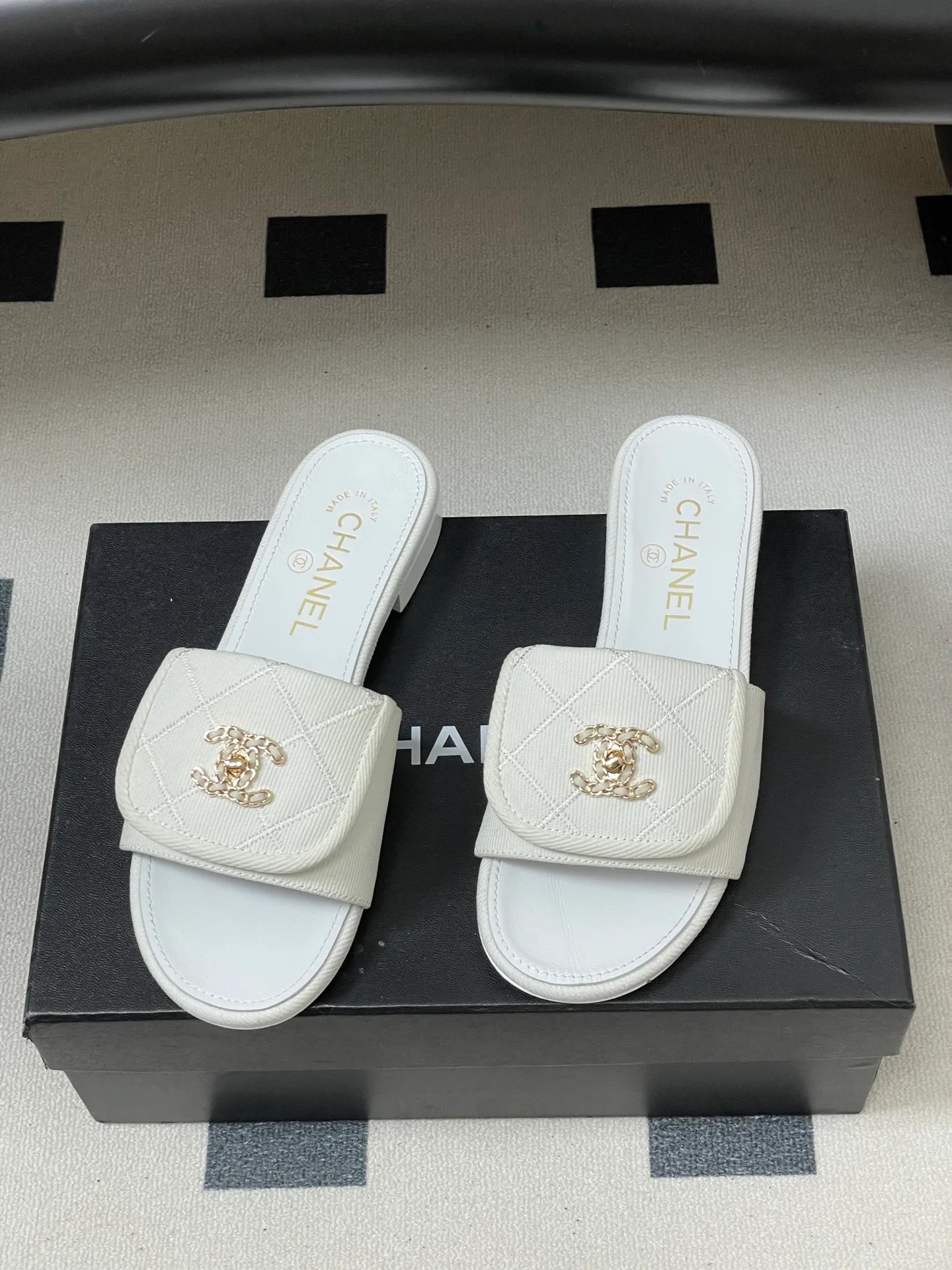 Сандалии Женские Chanel 12880159