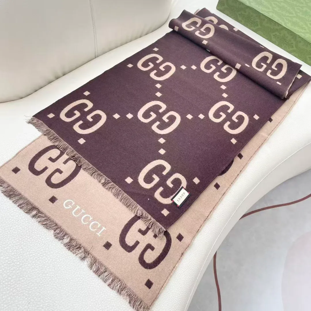 Шарфы Gucci 1723184