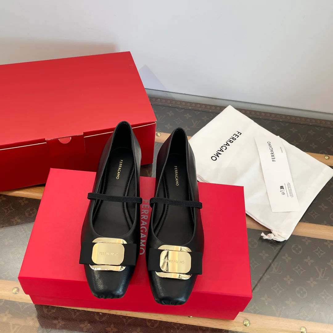 Балетки Женские Salvatore Ferragamo 9316