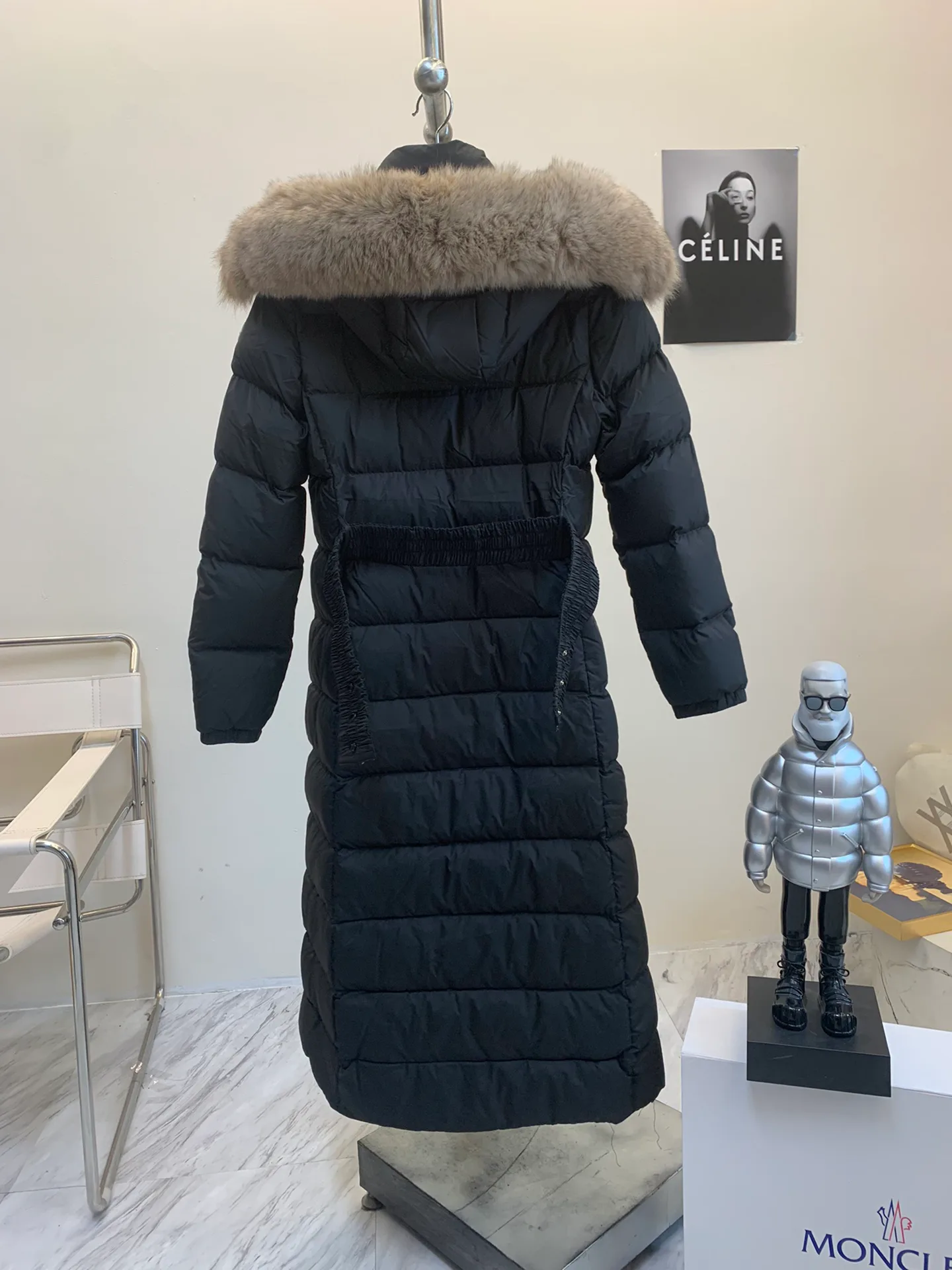 Куртки И Пуховики Женские Moncler 18130006