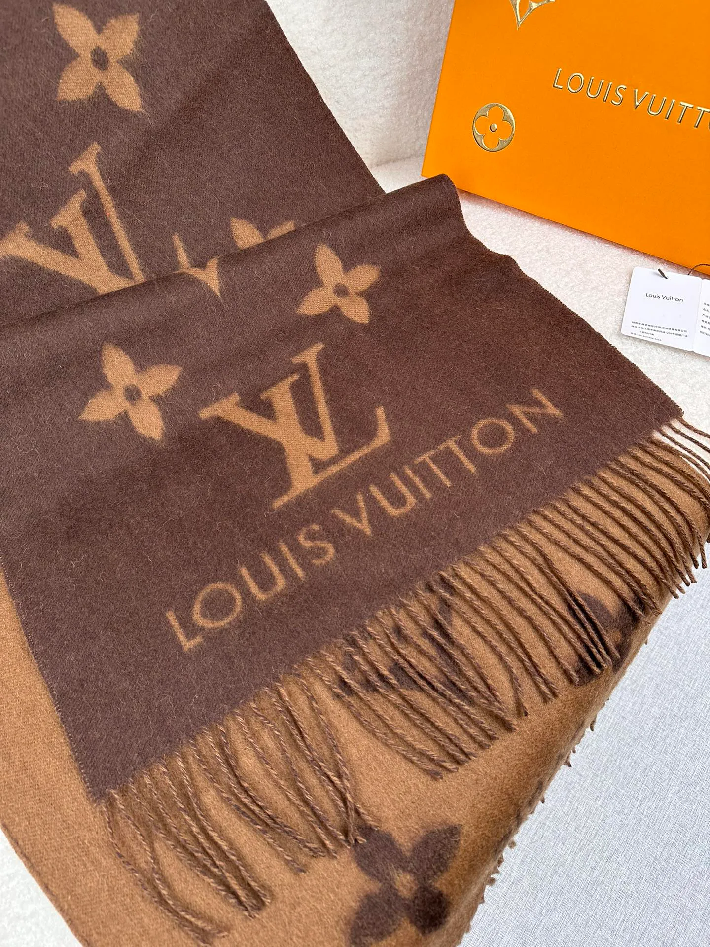 Шарфы Louis Vuitton 1973578