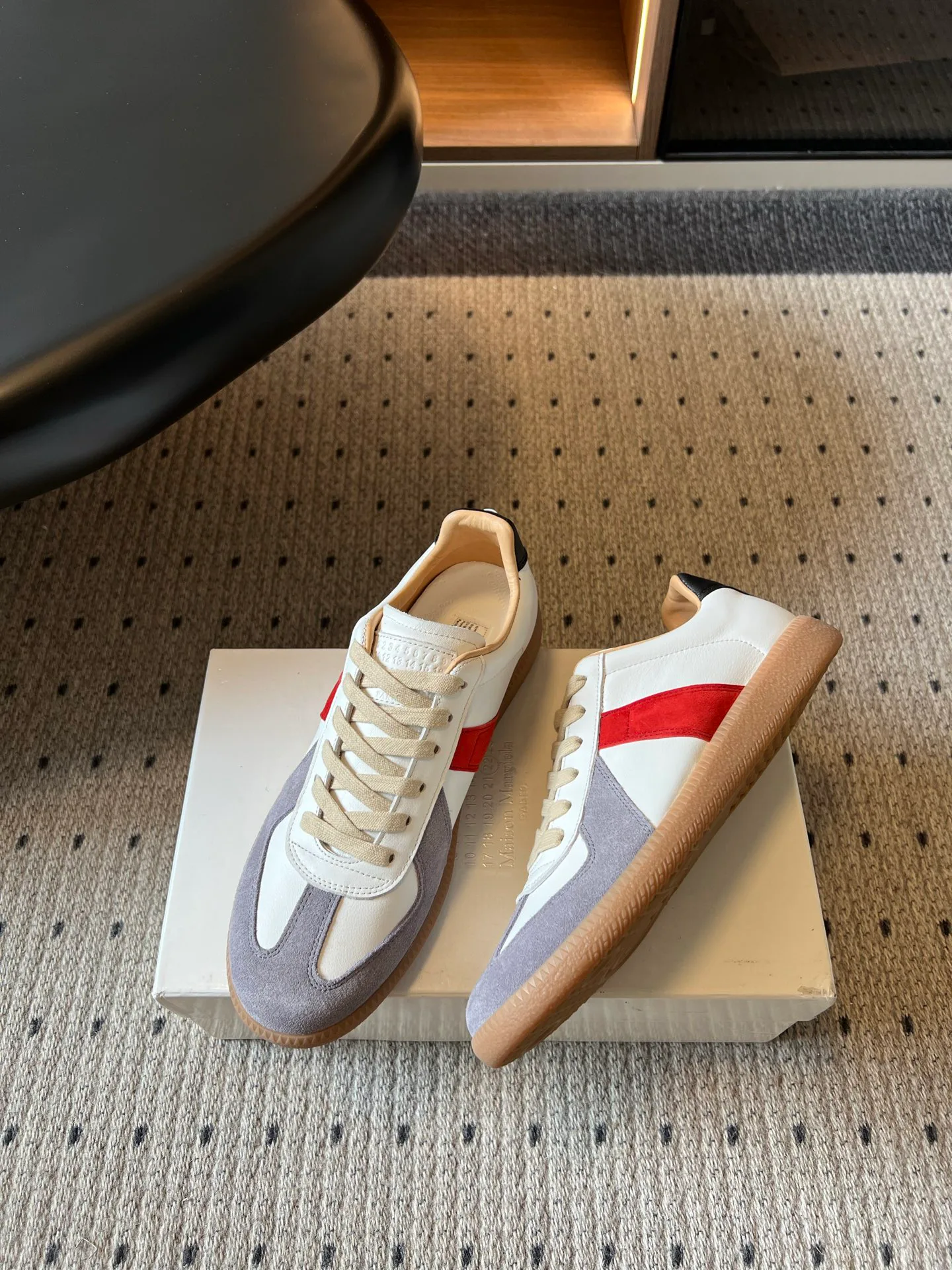 Кроссовки Женские Maison Margiela 17568924