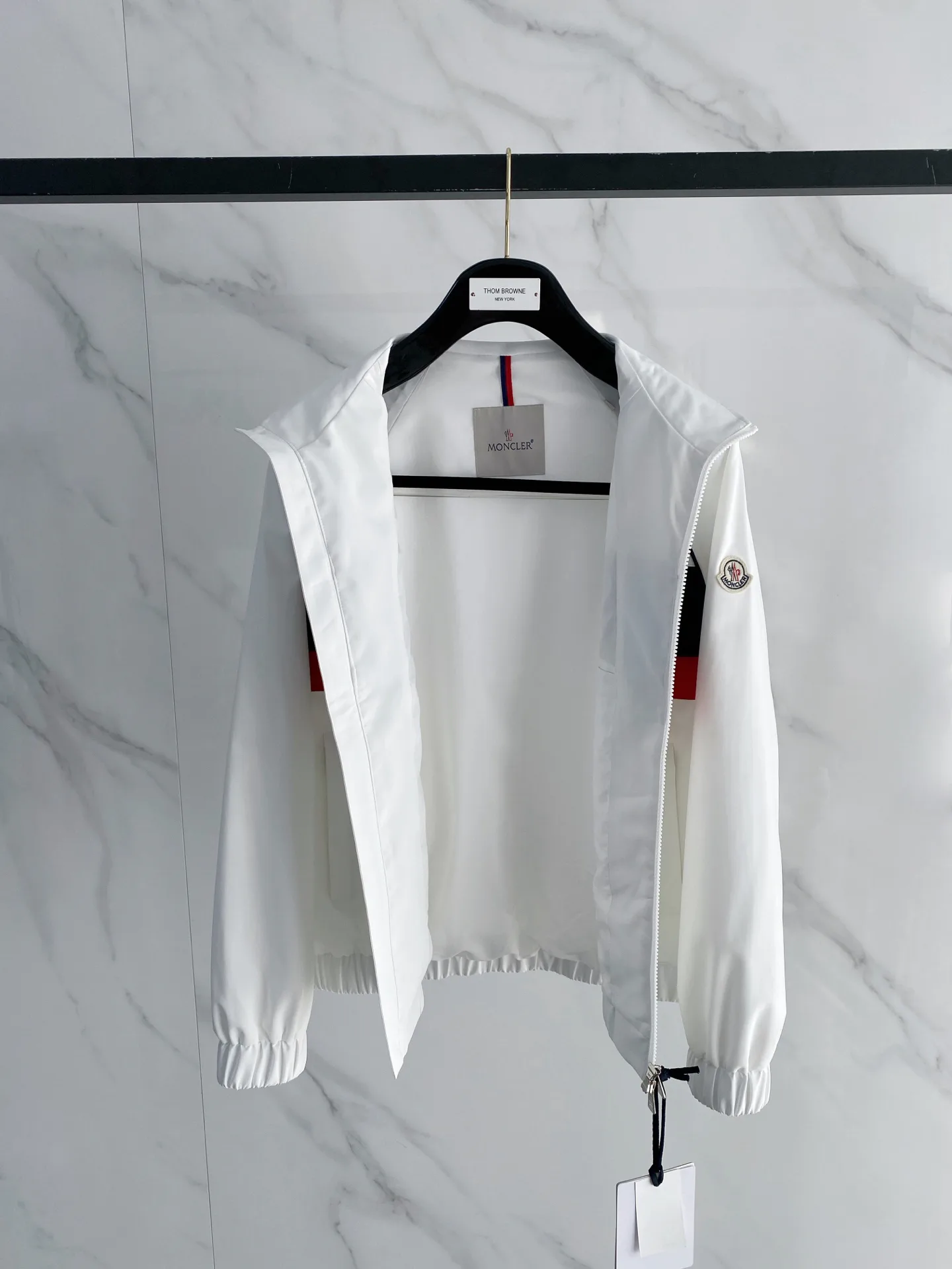 Куртки И Пуховики Мужские Moncler 3055121
