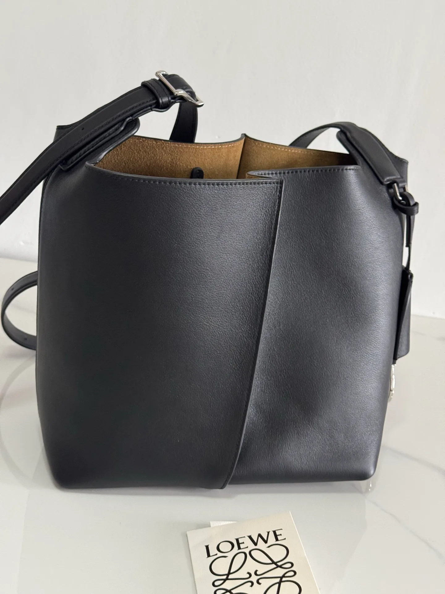 Классические Сумки Женские Loewe 17797196