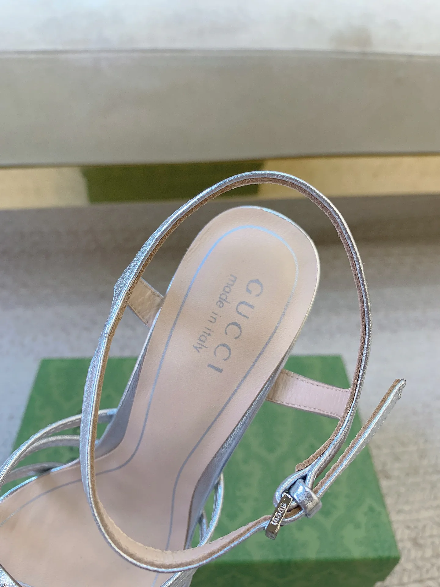 Босоножки Женские Gucci 950794