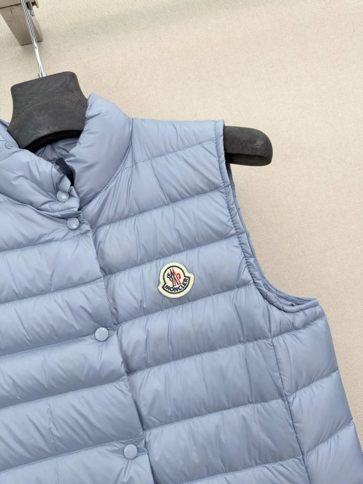 Куртки И Пуховики Женские Moncler 18108521