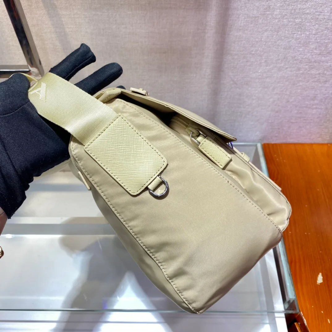 Сумки На Ремне Женские Prada 13162710