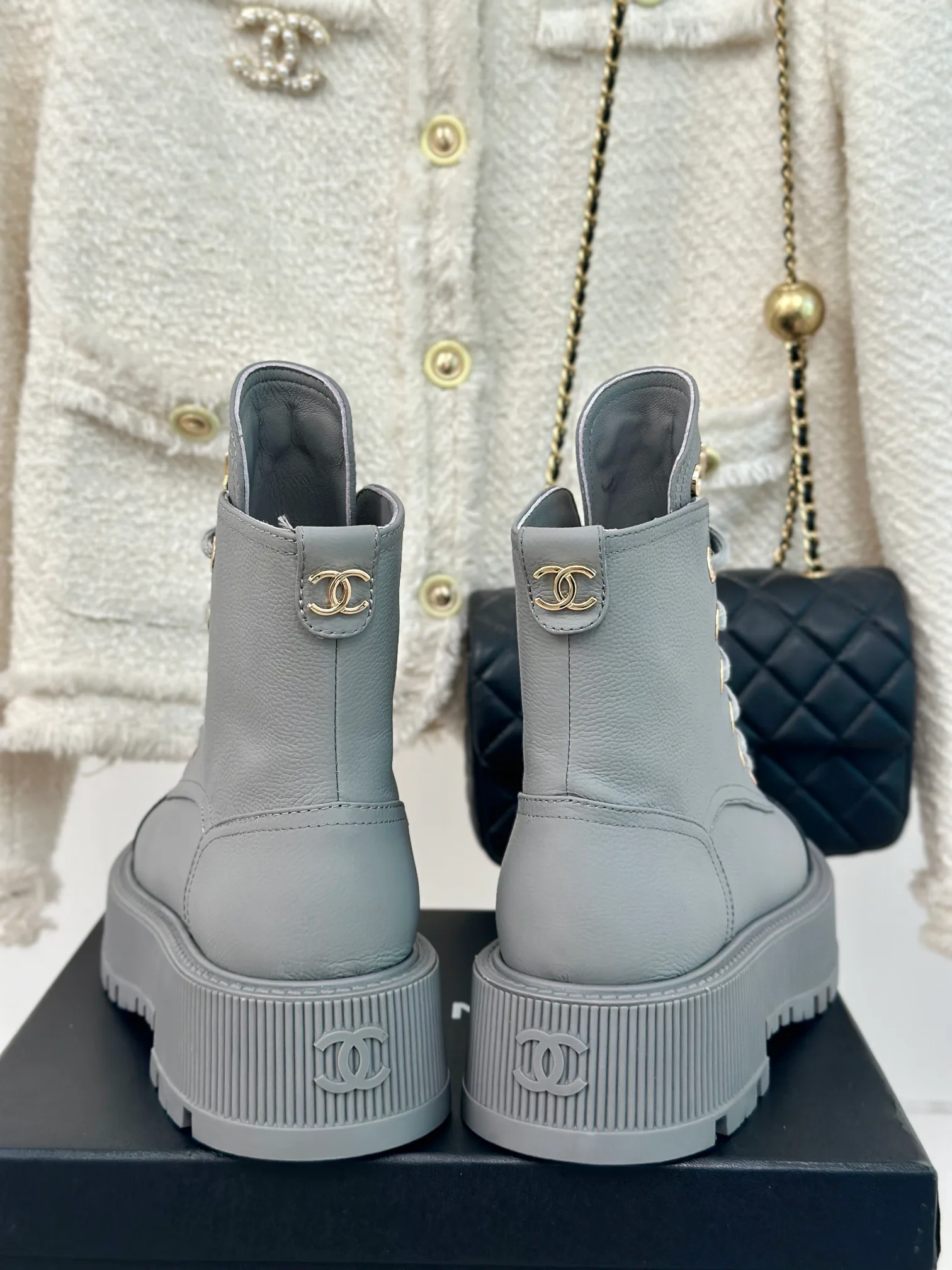 Ботинки Женские Chanel 18154359