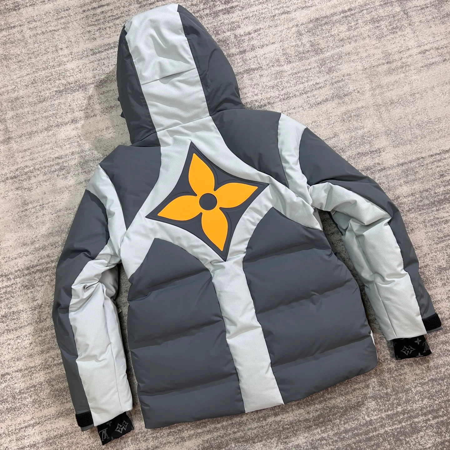 Куртки И Пуховики Мужские Louis Vuitton 174828