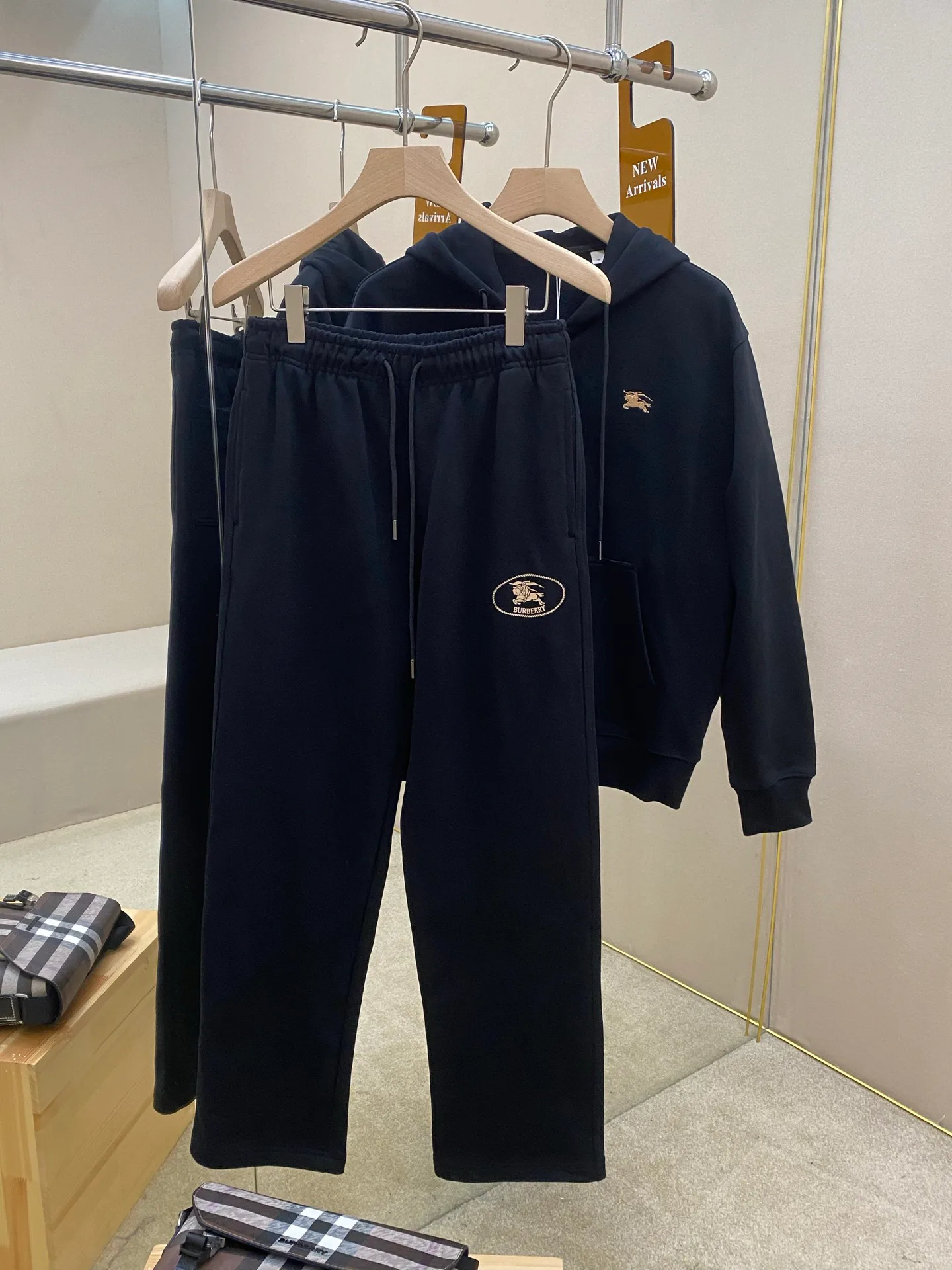 Спортивные Костюмы Женские Burberry 18991618