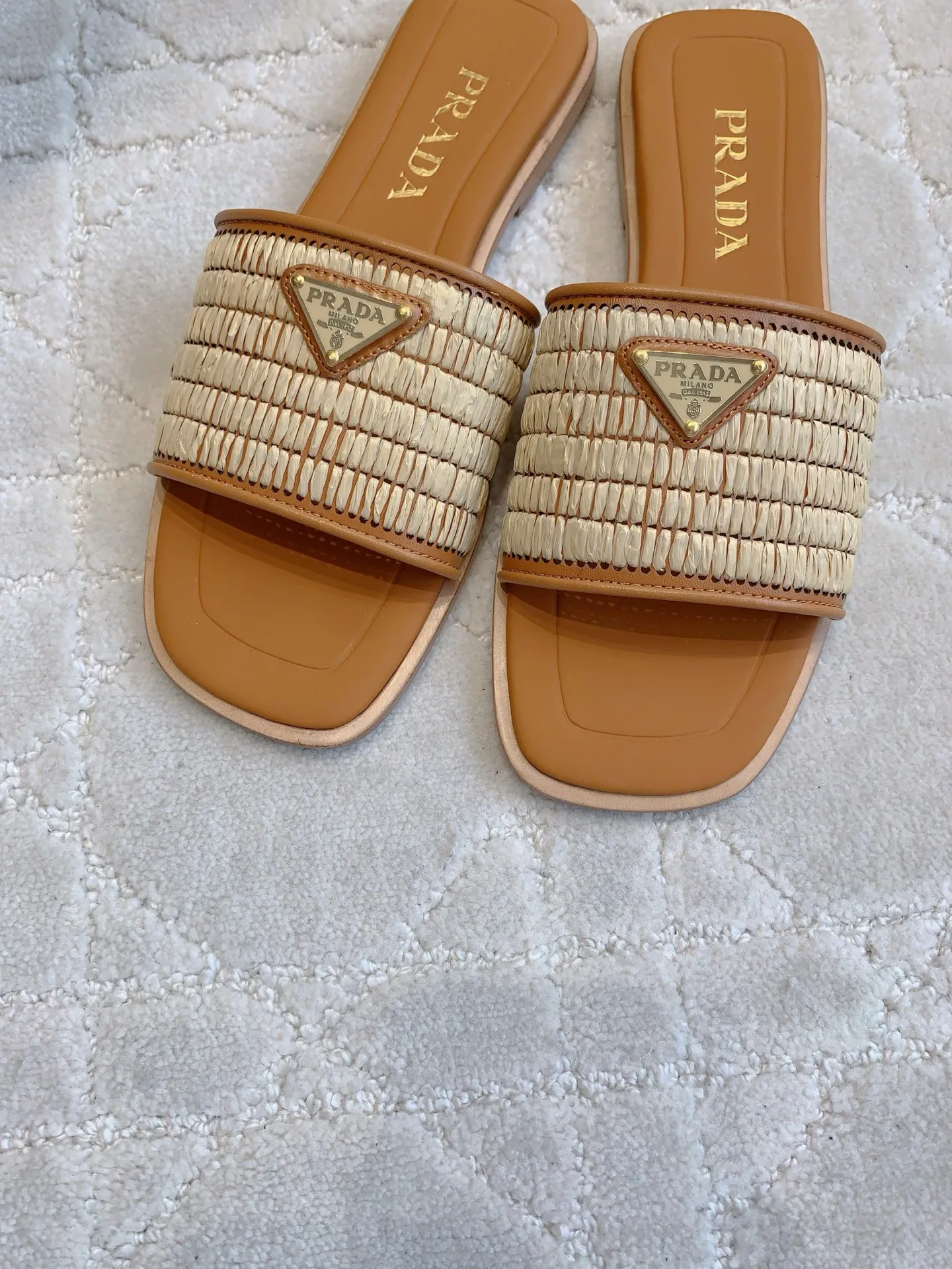 Шлепанцы Женские Prada 32440