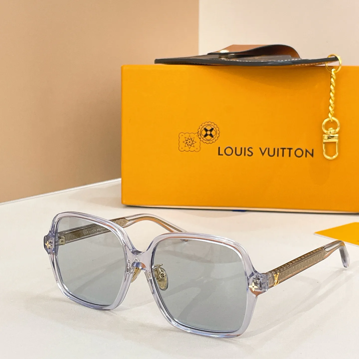 Очки Louis Vuitton 5037319
