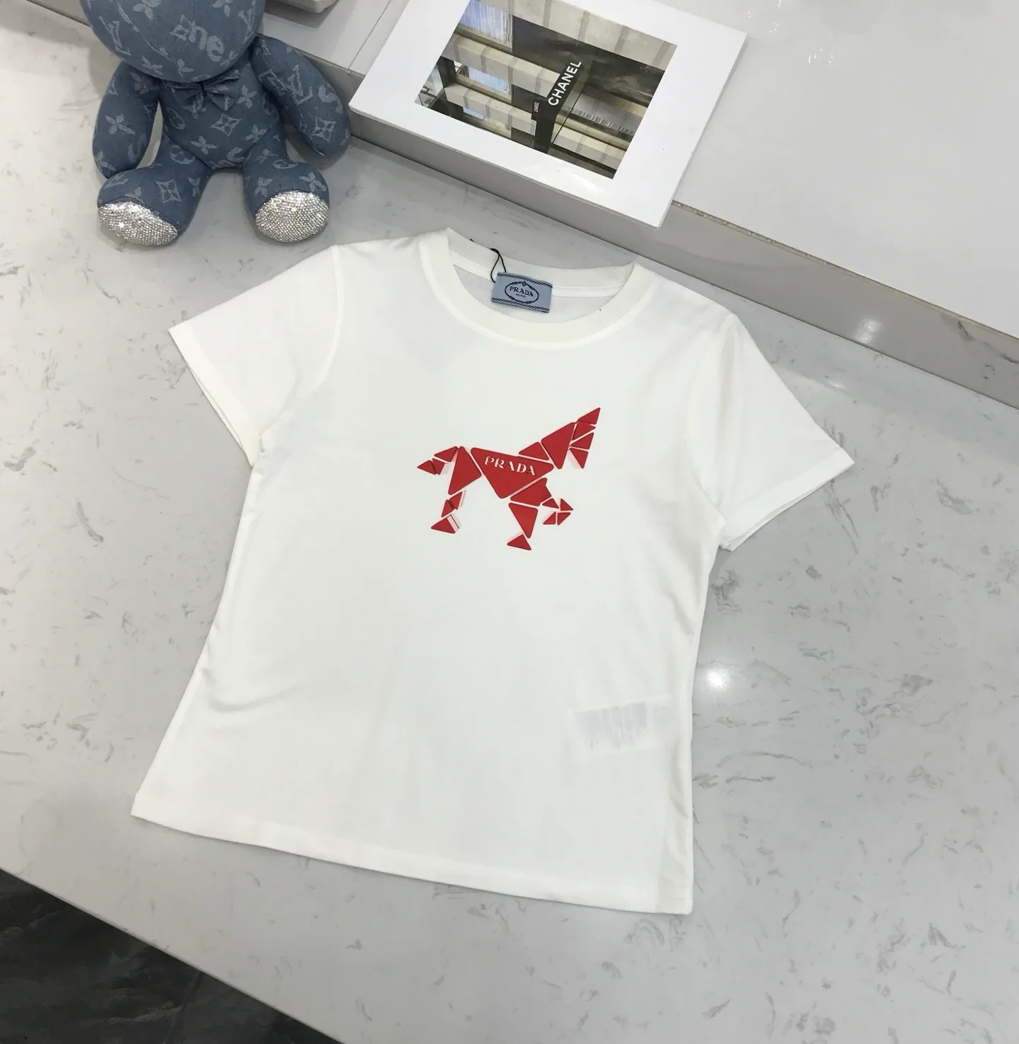 Футболки Женские Prada 6068710