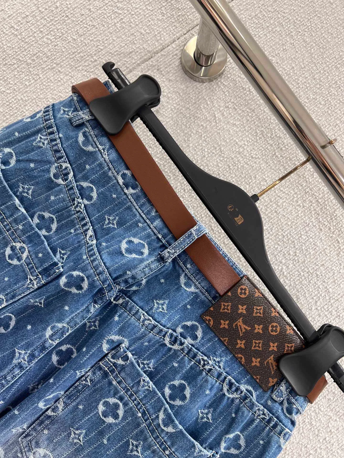 Джинсы Женские Louis Vuitton 11612417