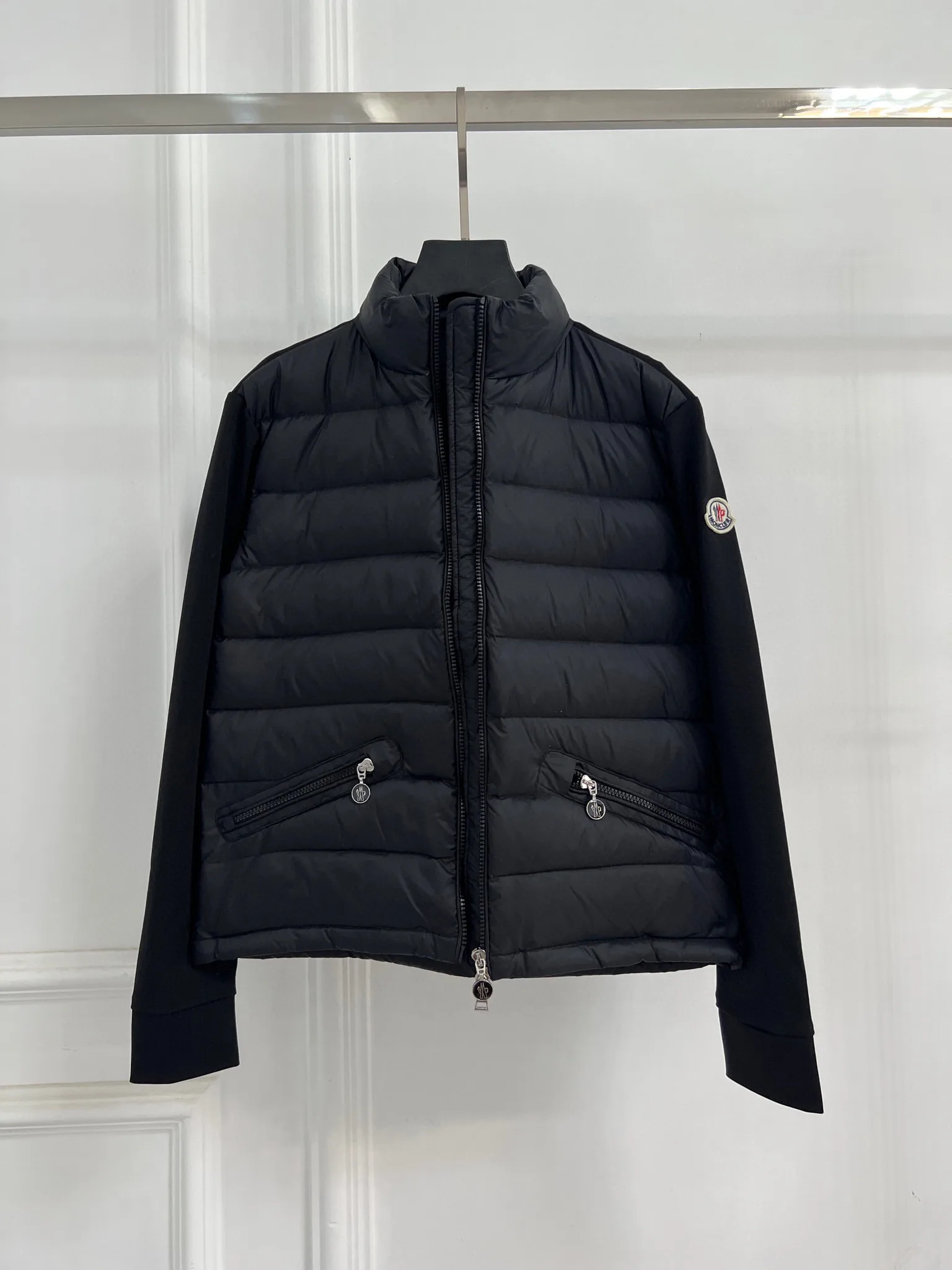 Куртки И Пуховики Женские Moncler 18416232