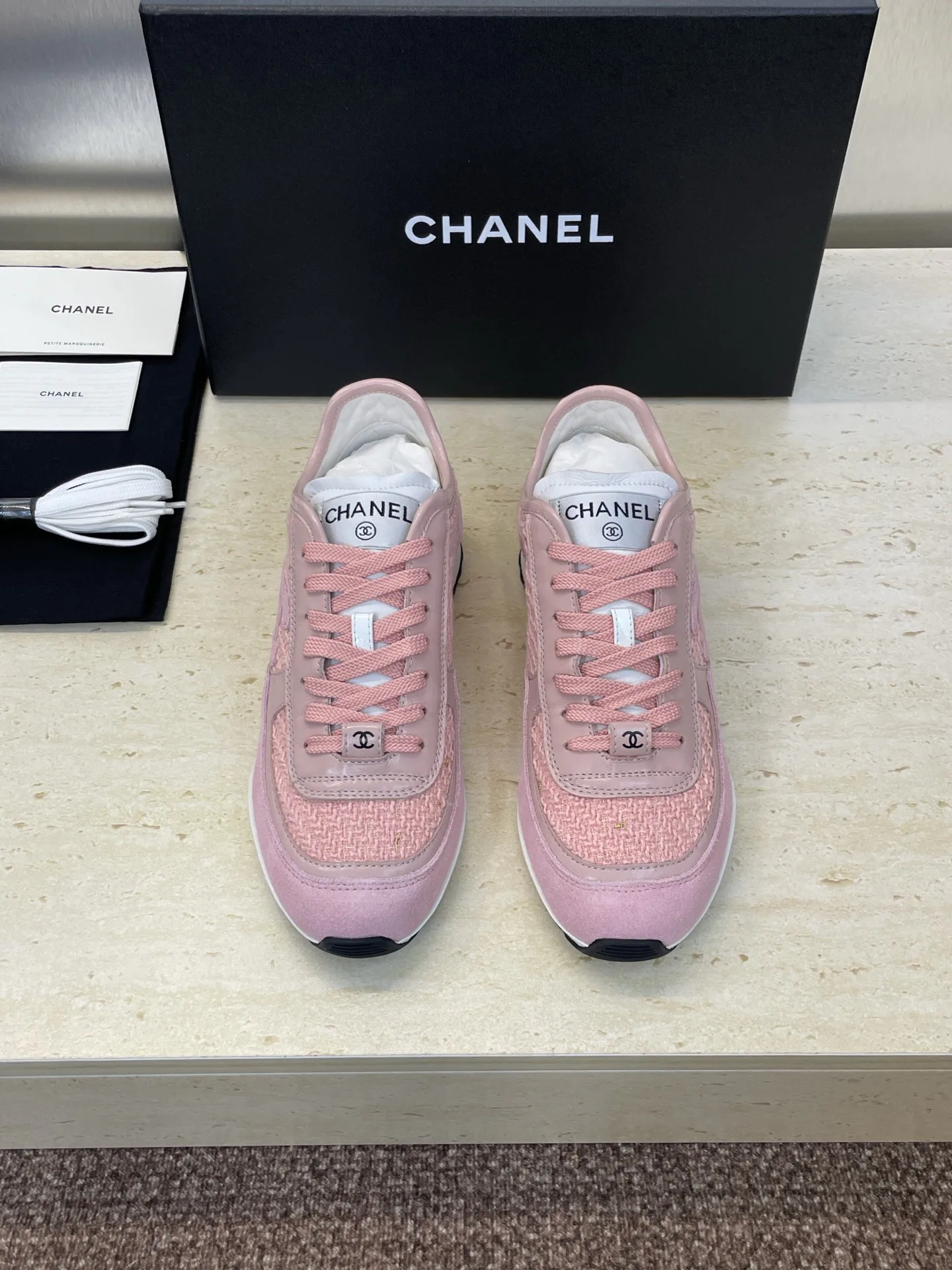 Кроссовки Женские Chanel 11498290