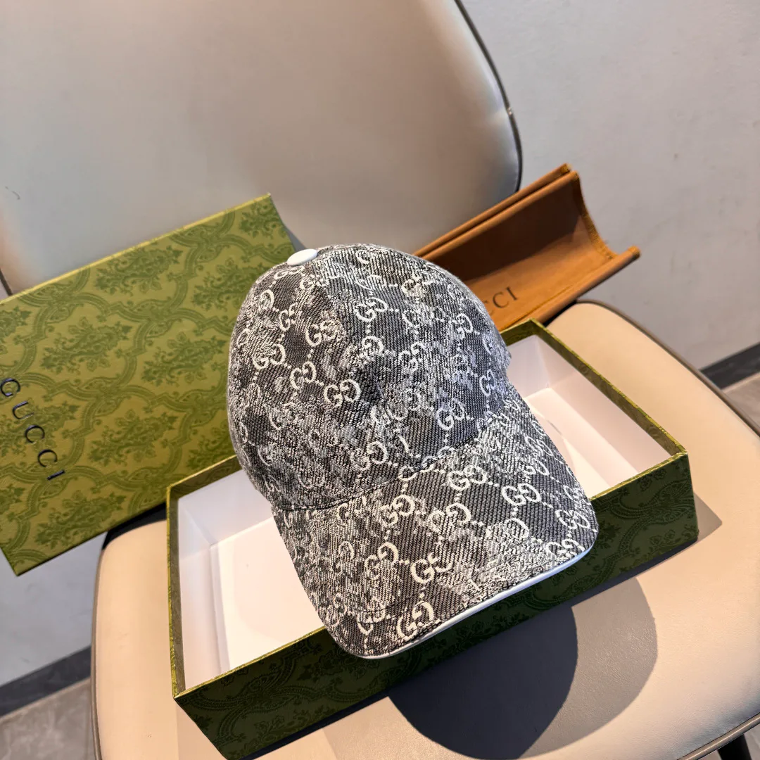 Головные Уборы Gucci 11362275