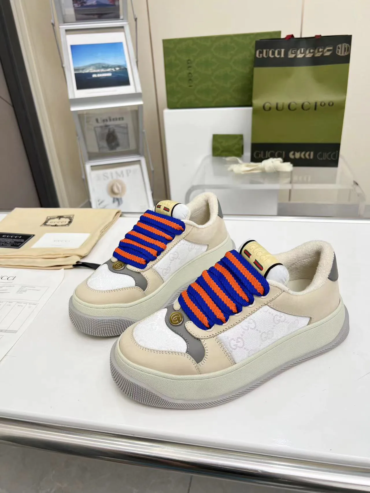 Кроссовки Женские Gucci 17620517