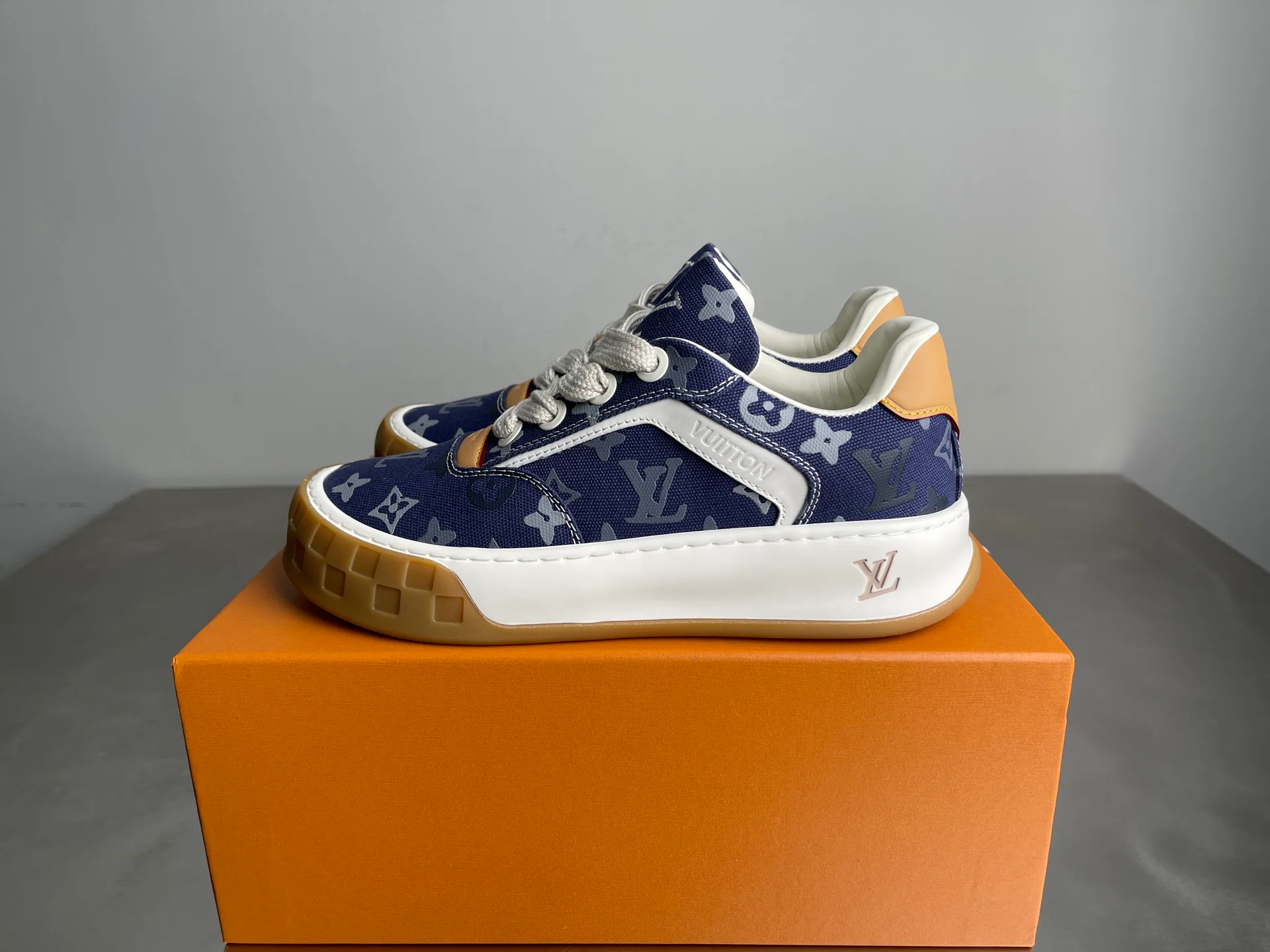 Кеды Женские Louis Vuitton 1257944