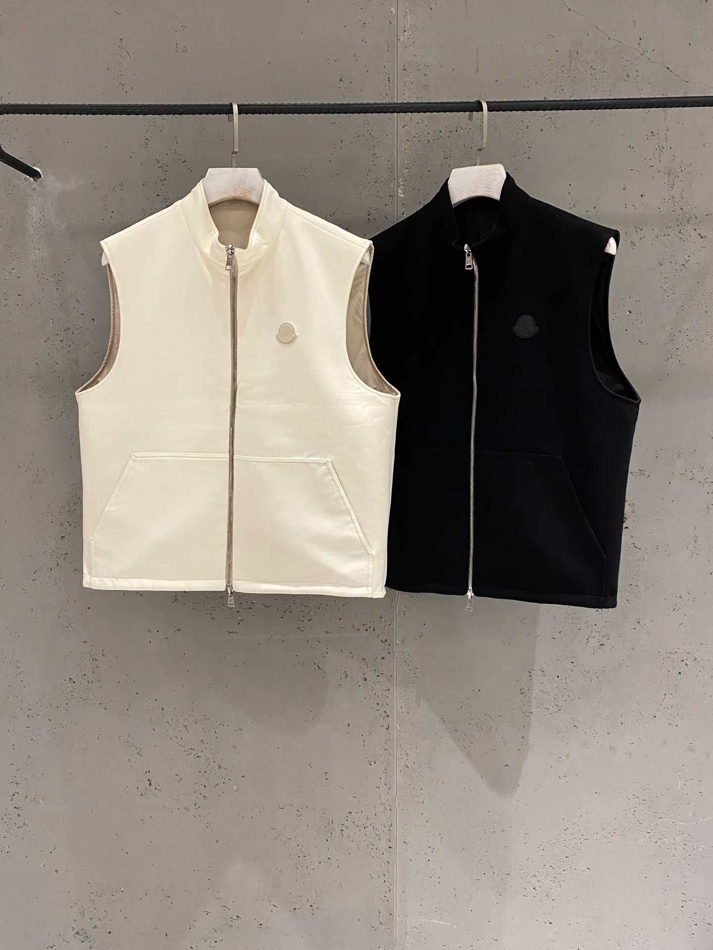 Жилеты Женские Moncler 107120