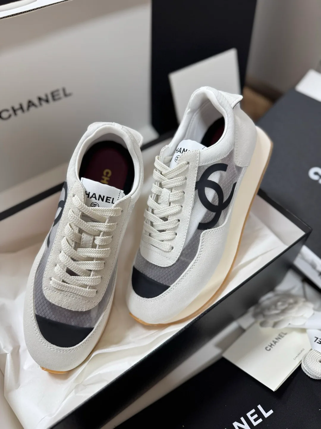 Кроссовки Женские Chanel 13239720