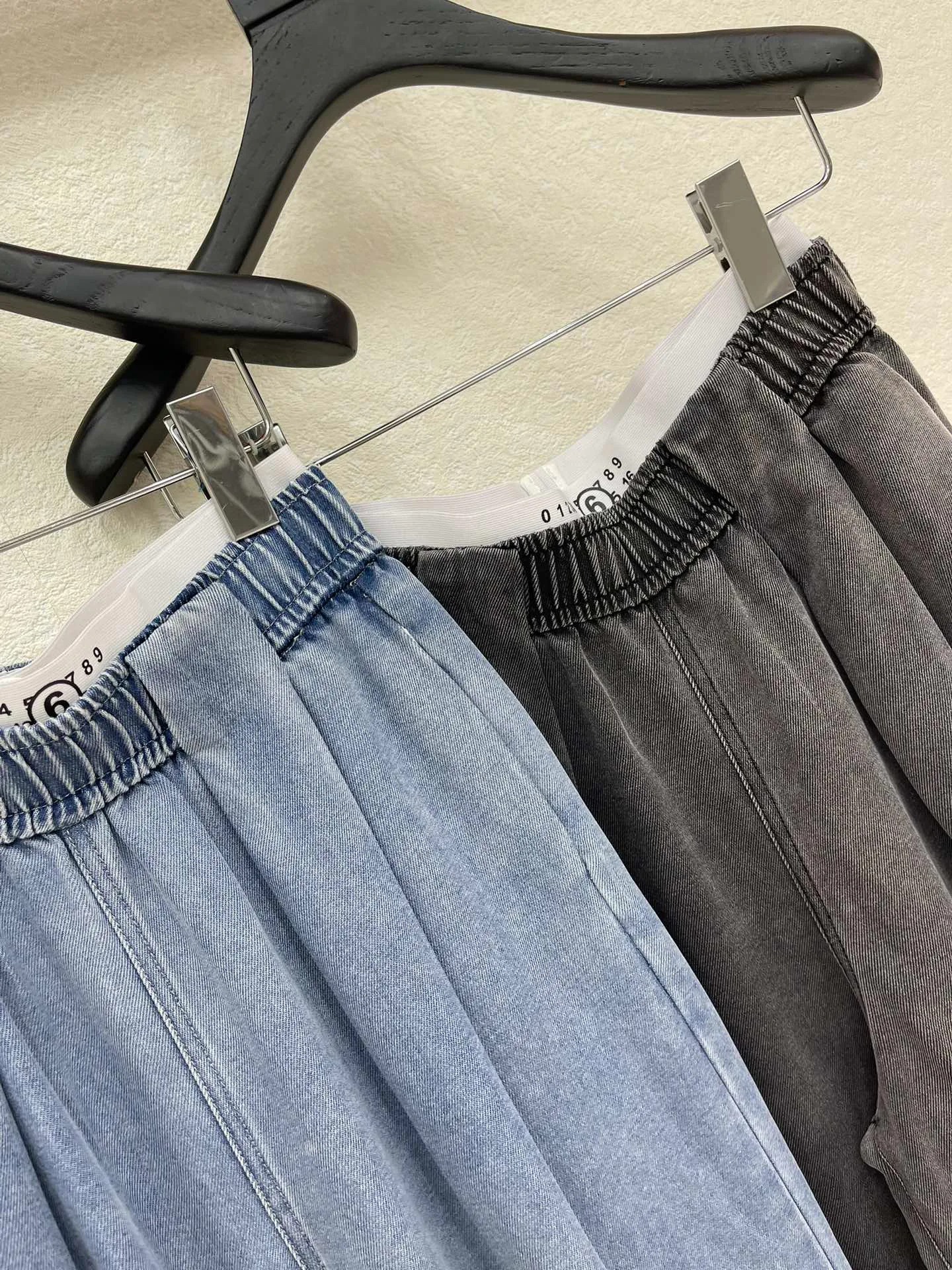 Джинсы Женские Maison Margiela 11340560