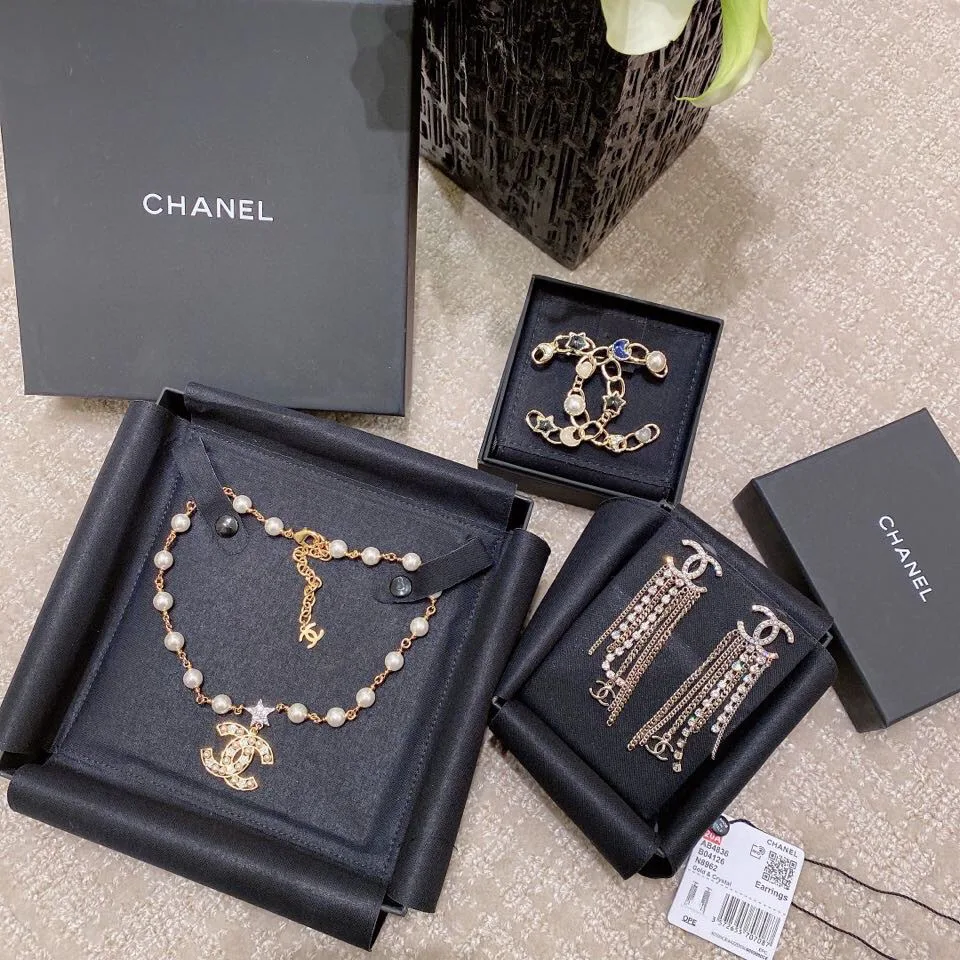 Бижутерия Chanel 182475