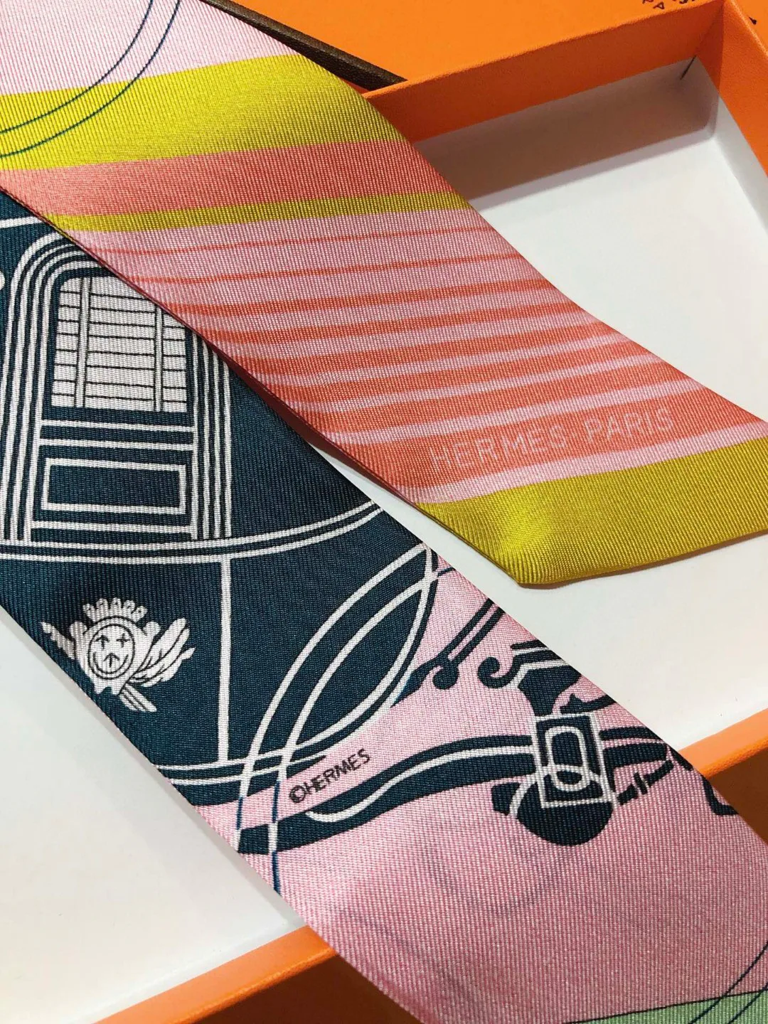 Платки Hermes 13208431