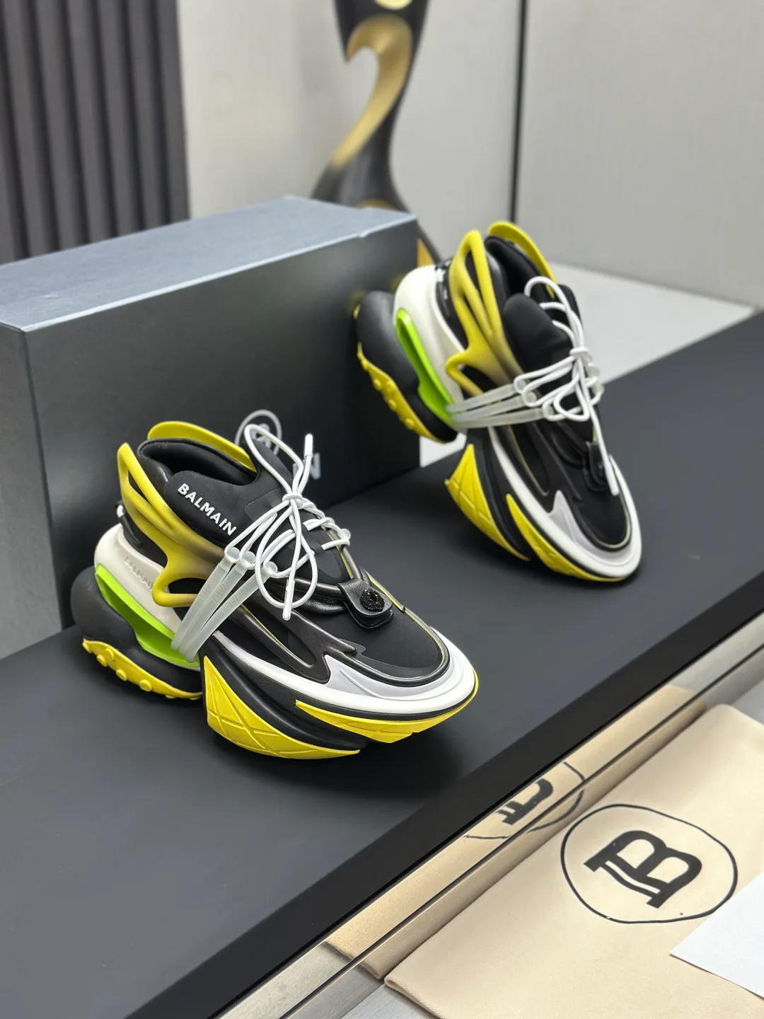 Кроссовки Женские Balmain 327285