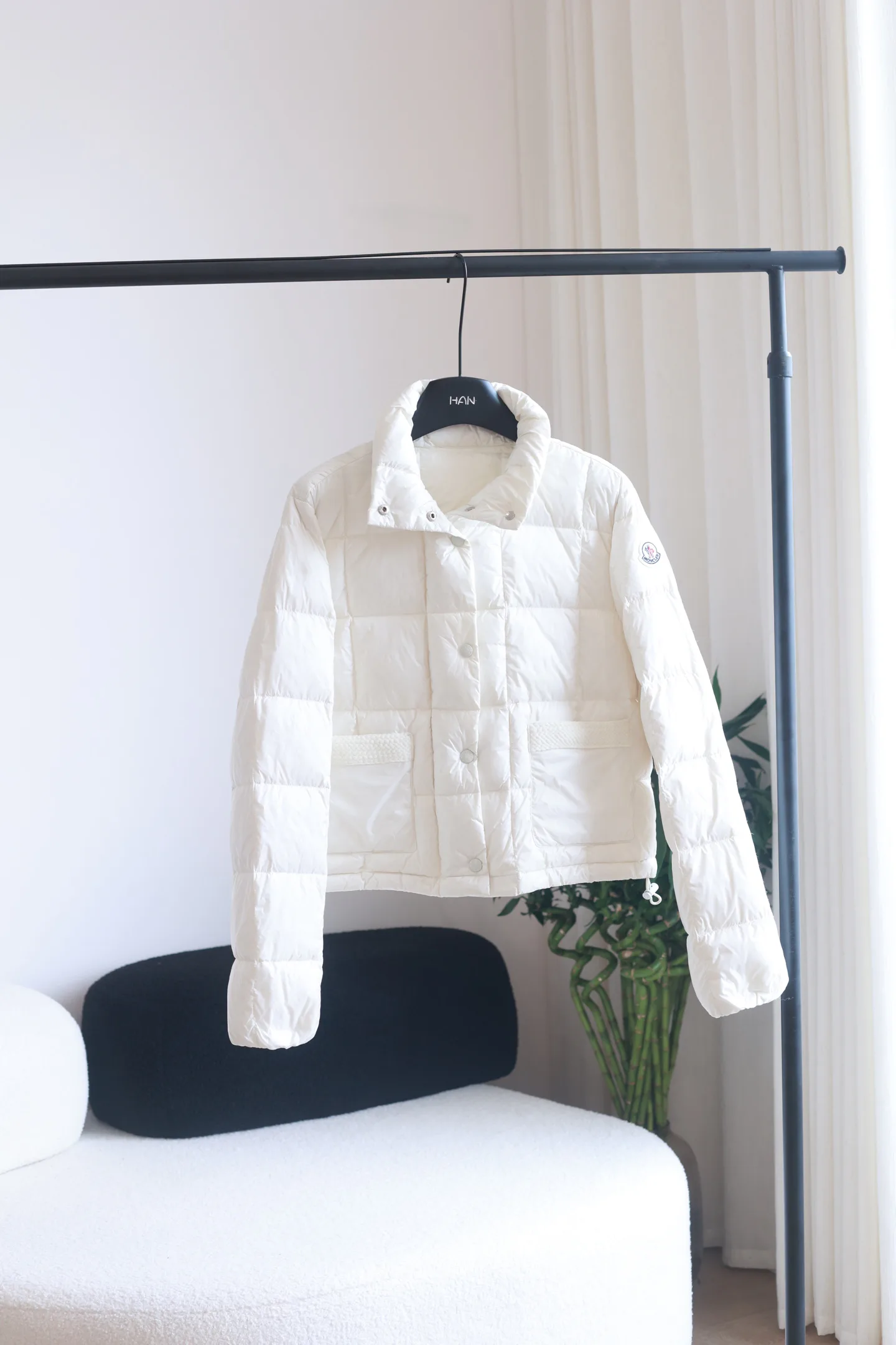 Куртки И Пуховики Женские Moncler 18184518