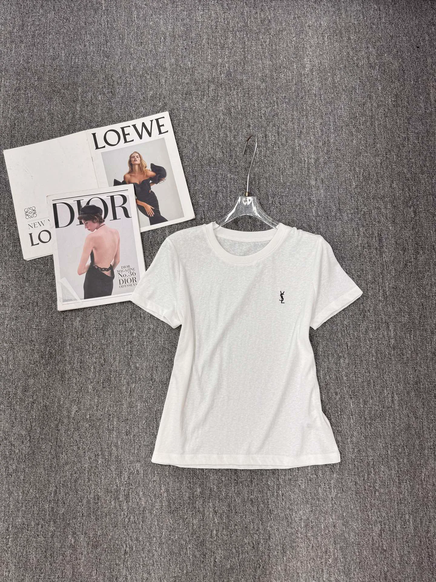 Футболки Женские Saint Laurent 11513350