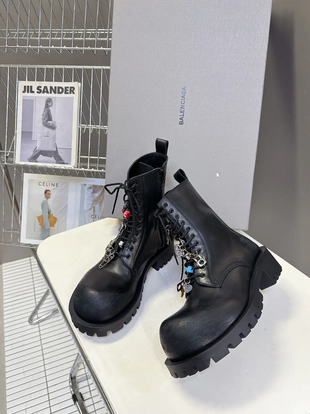 Ботинки Мужские Balenciaga 17449307