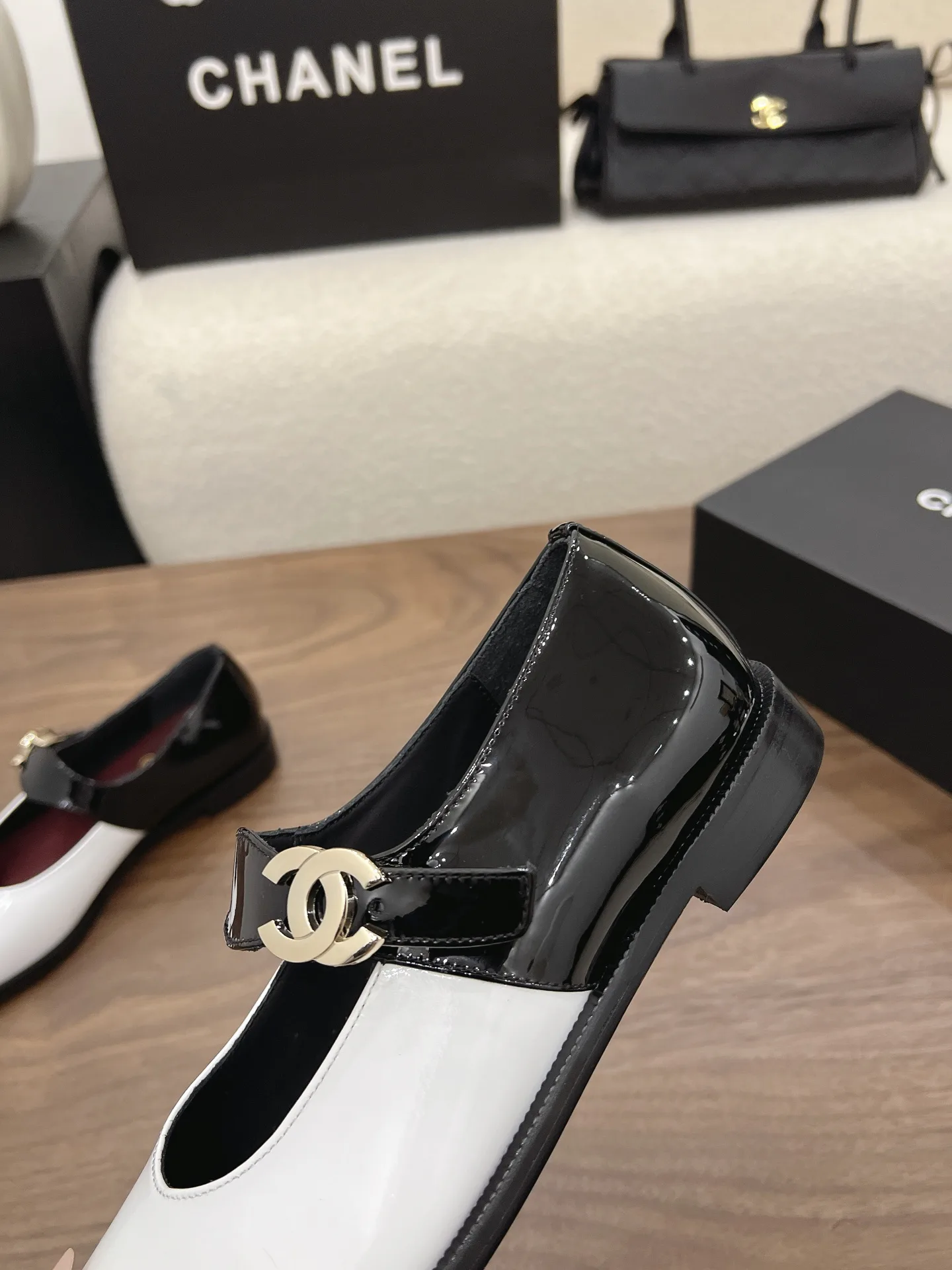 Туфли Женские Chanel 17342627